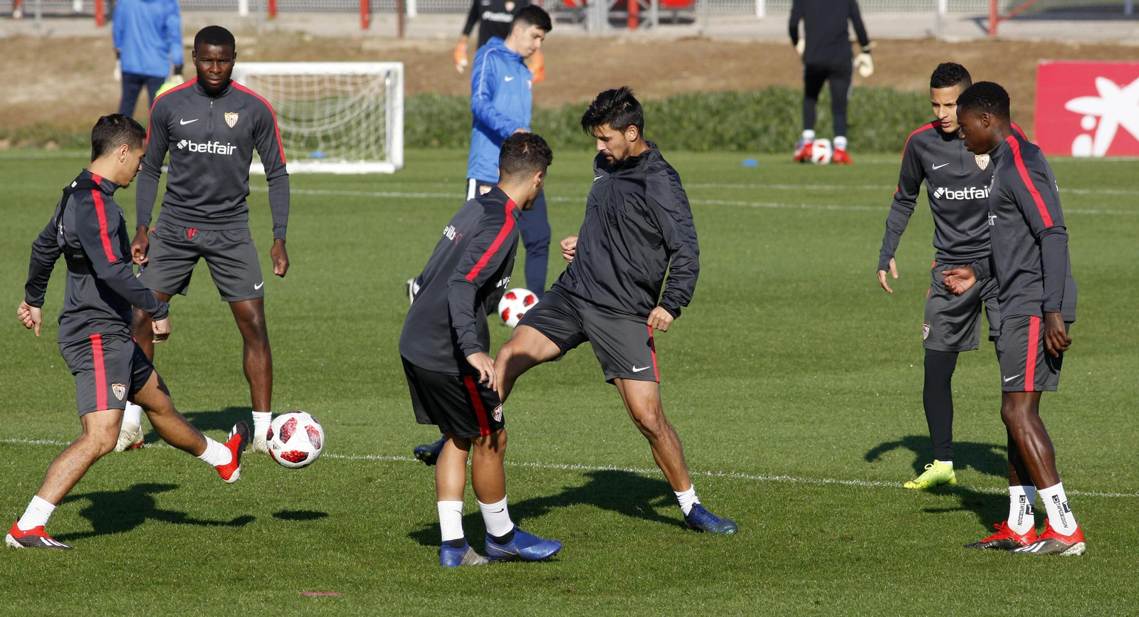 El Sevilla necesita ganar al Villanovense para pasar a octavos de final tras el 0-0 de la ida-