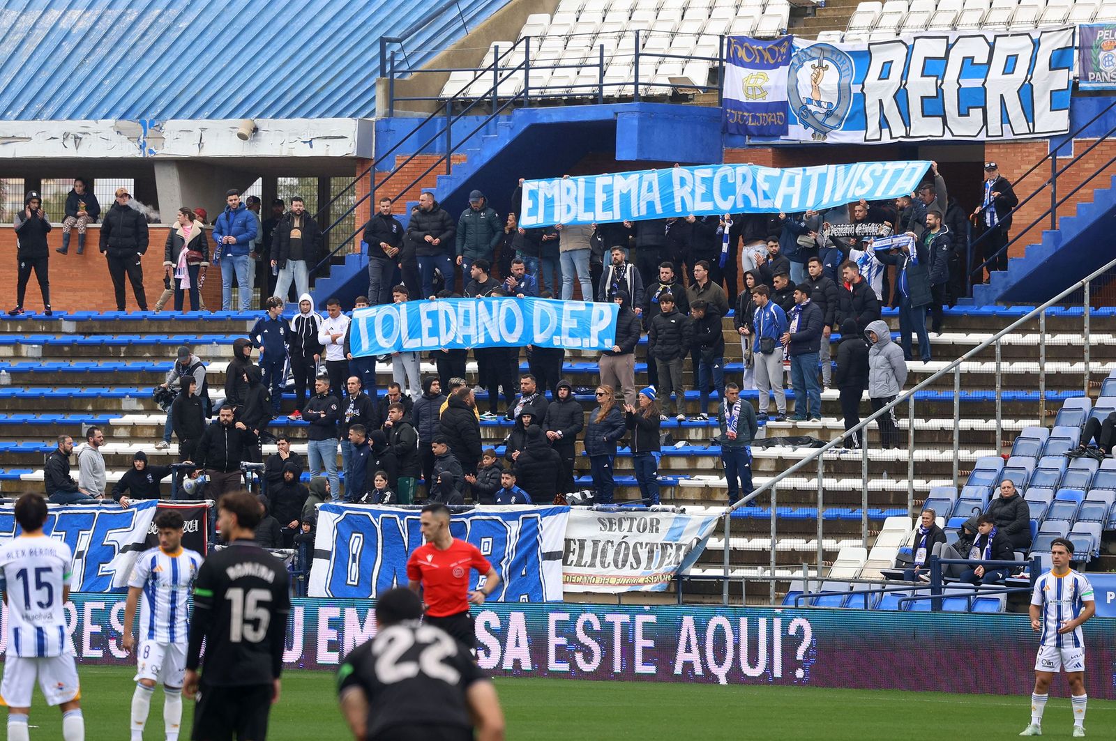 Búscate en las gradas del Nuevo Colombino durante el Recre-Almería B