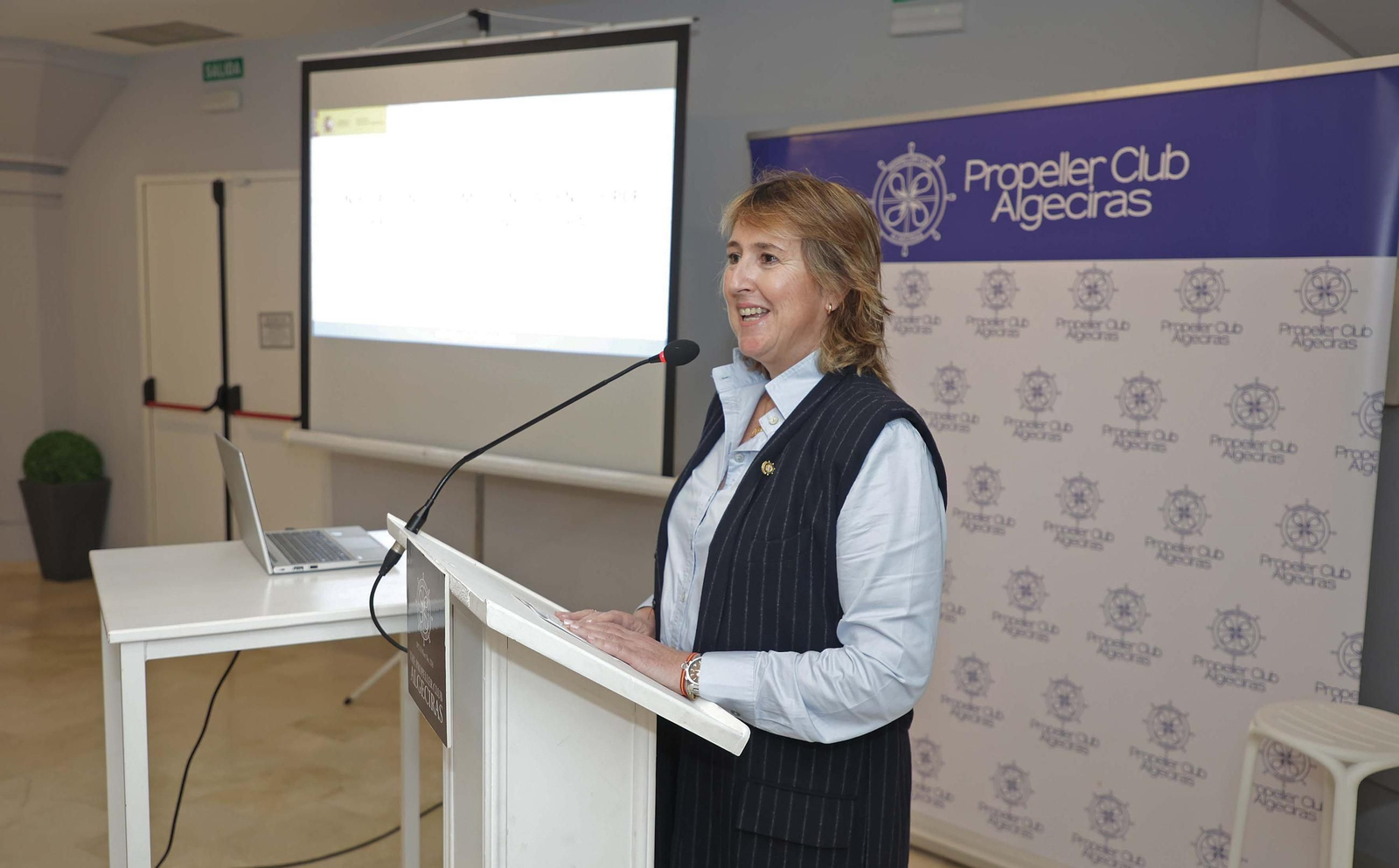 Fotos del almuerzo del Propeller Club de Algeciras con Isabel Sánchez-Trasancos de Toro