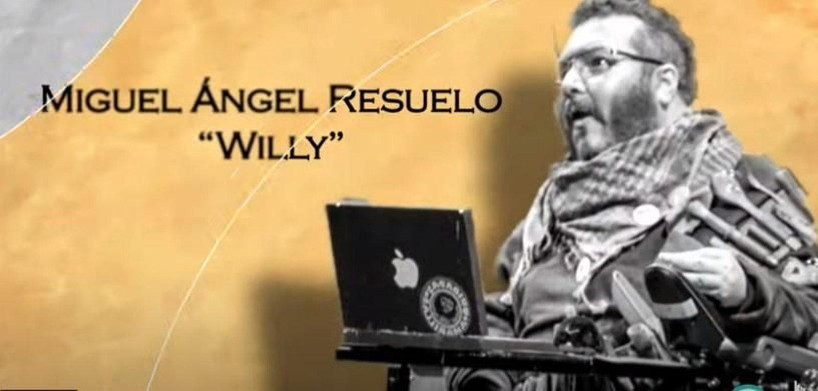 El recuerdo al Willy en el Gran Teatro Falla.
