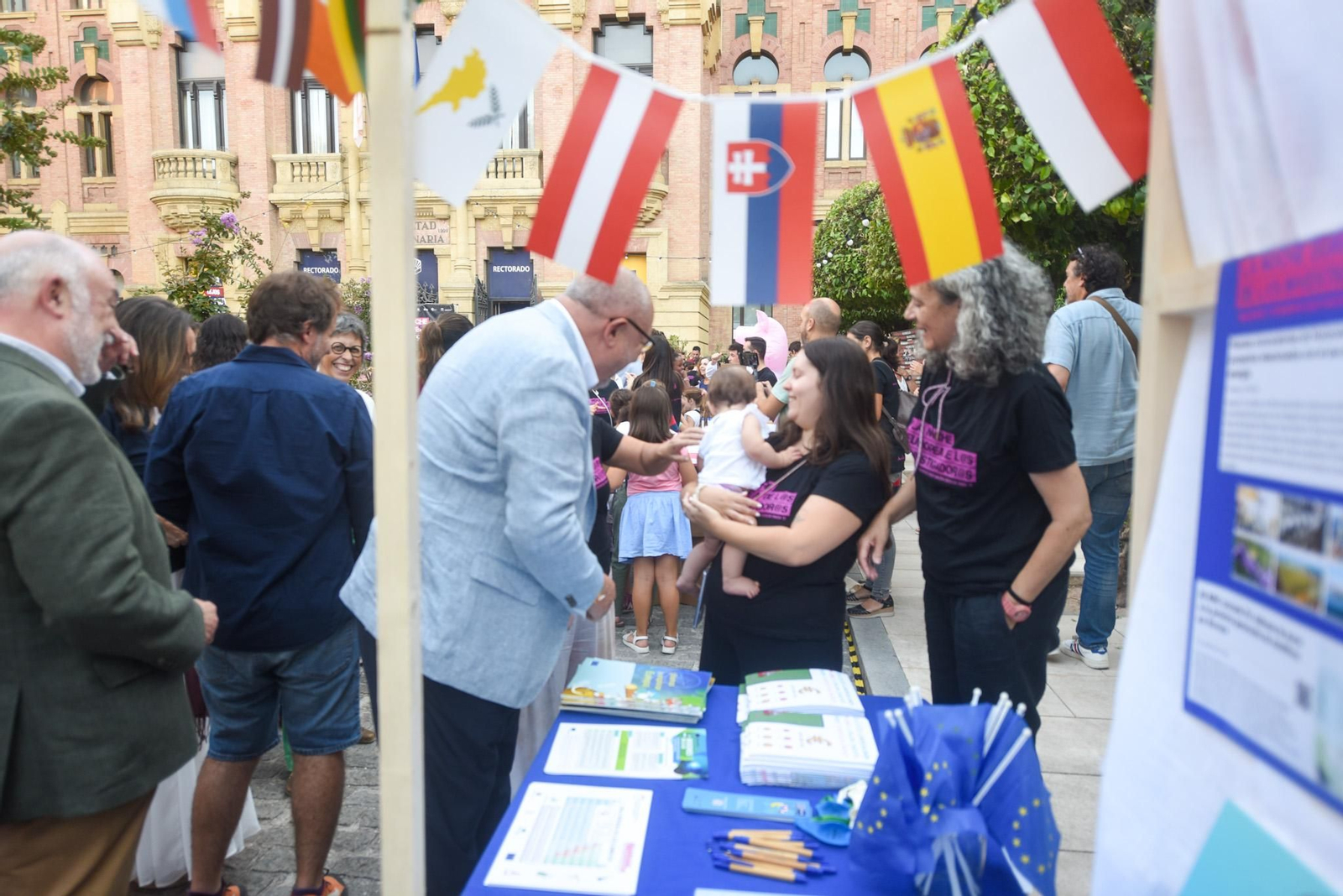 Las mejores fotos de la Feria de los Ingenios, el cierre de la Noche de los Investigadores en Córdoba