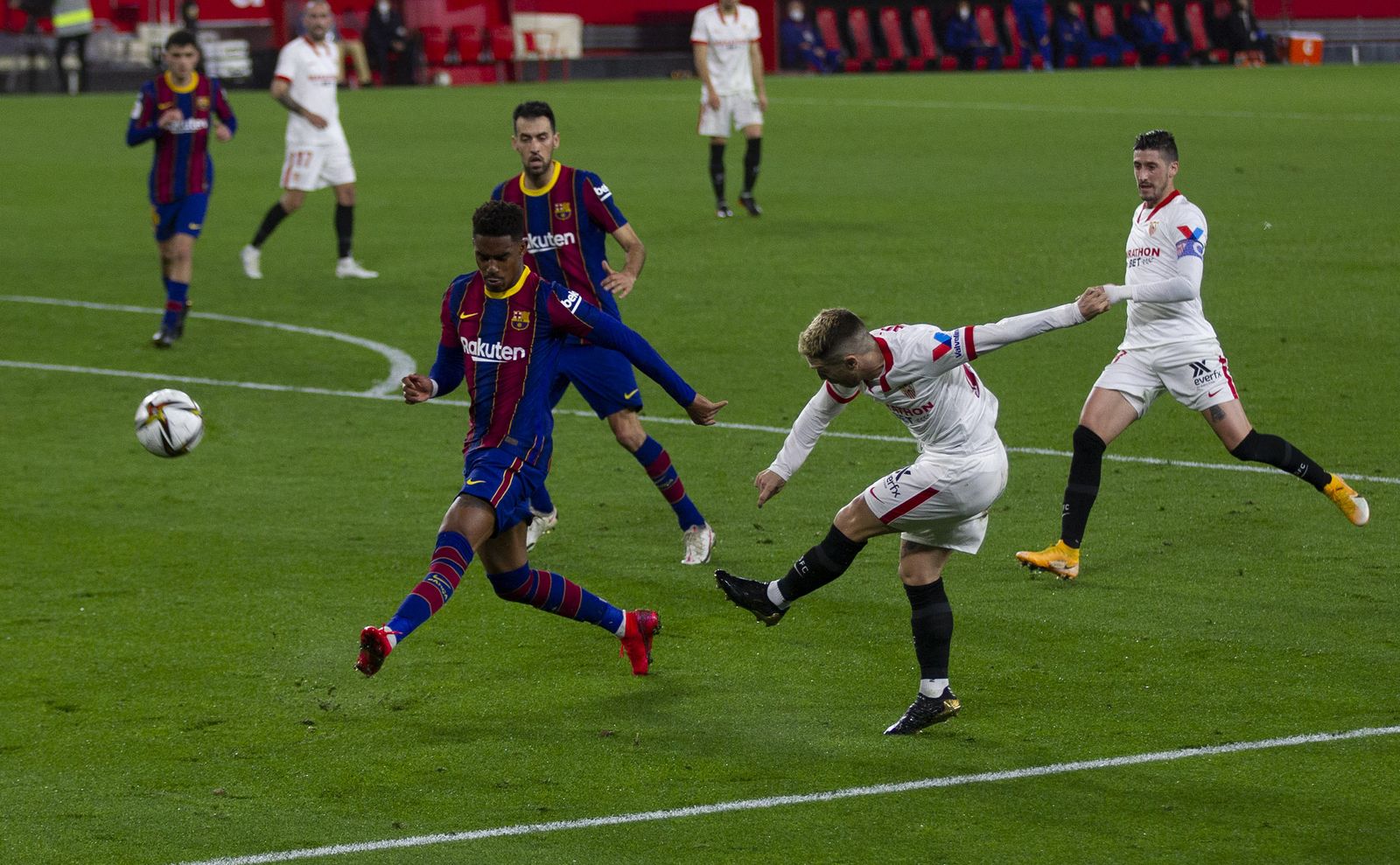 El Sevilla-Barcelona de Copa del Rey, en imágenes