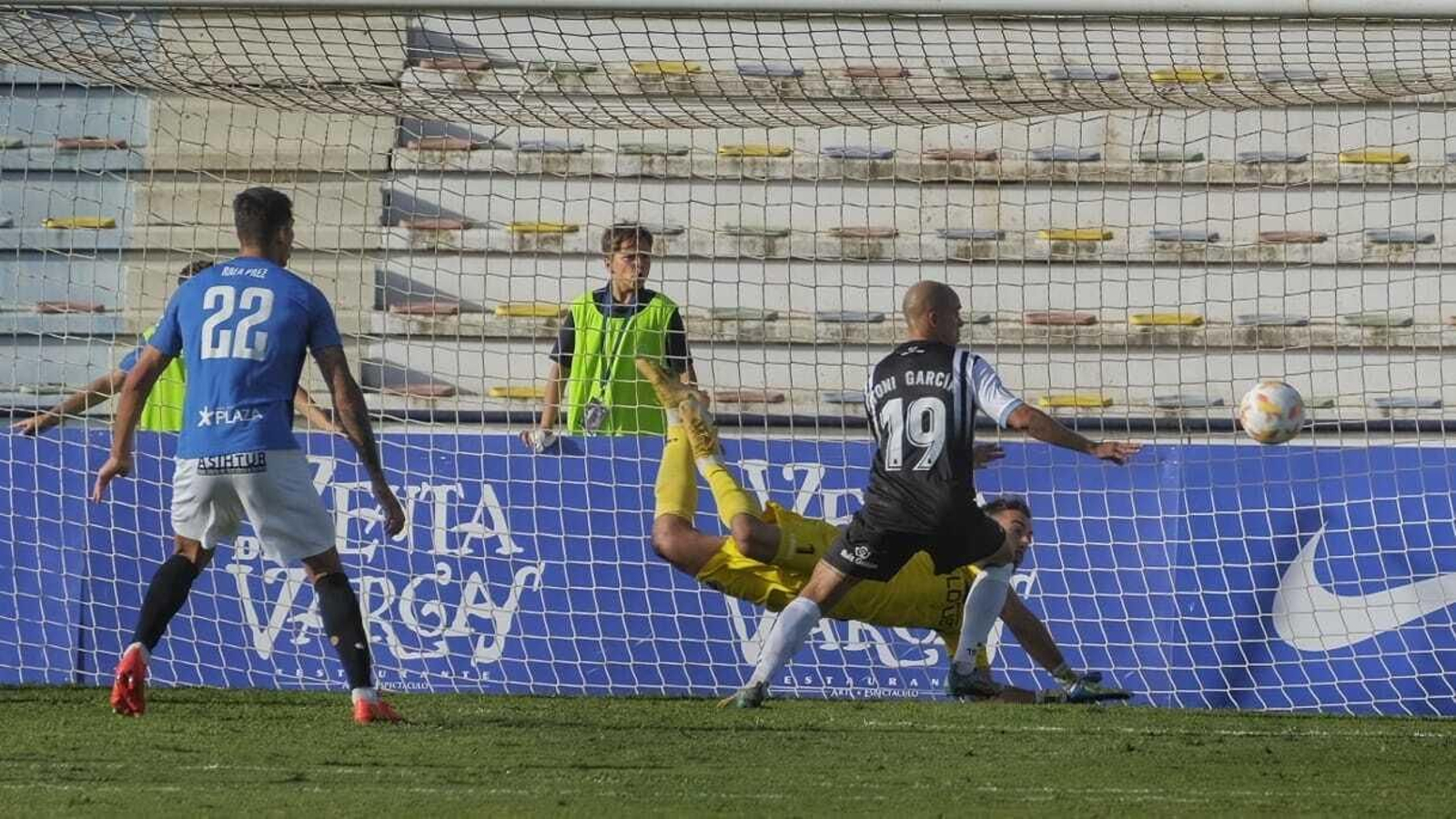 Las fotos de la derrota de la Balona en San Fernando (1-0)