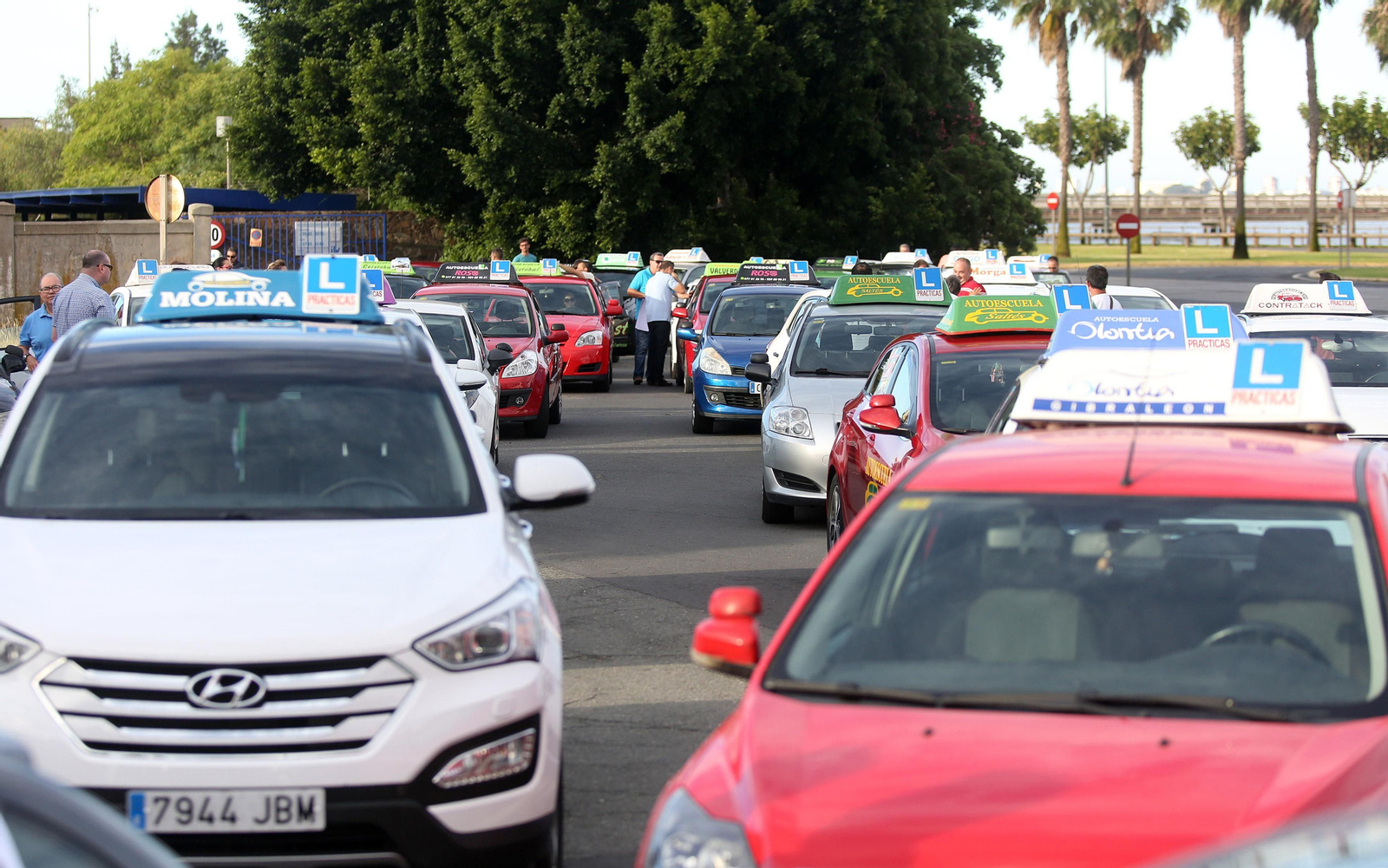 Manifestación de profesores de autoescuela en Huelva del pasado mes de junio.