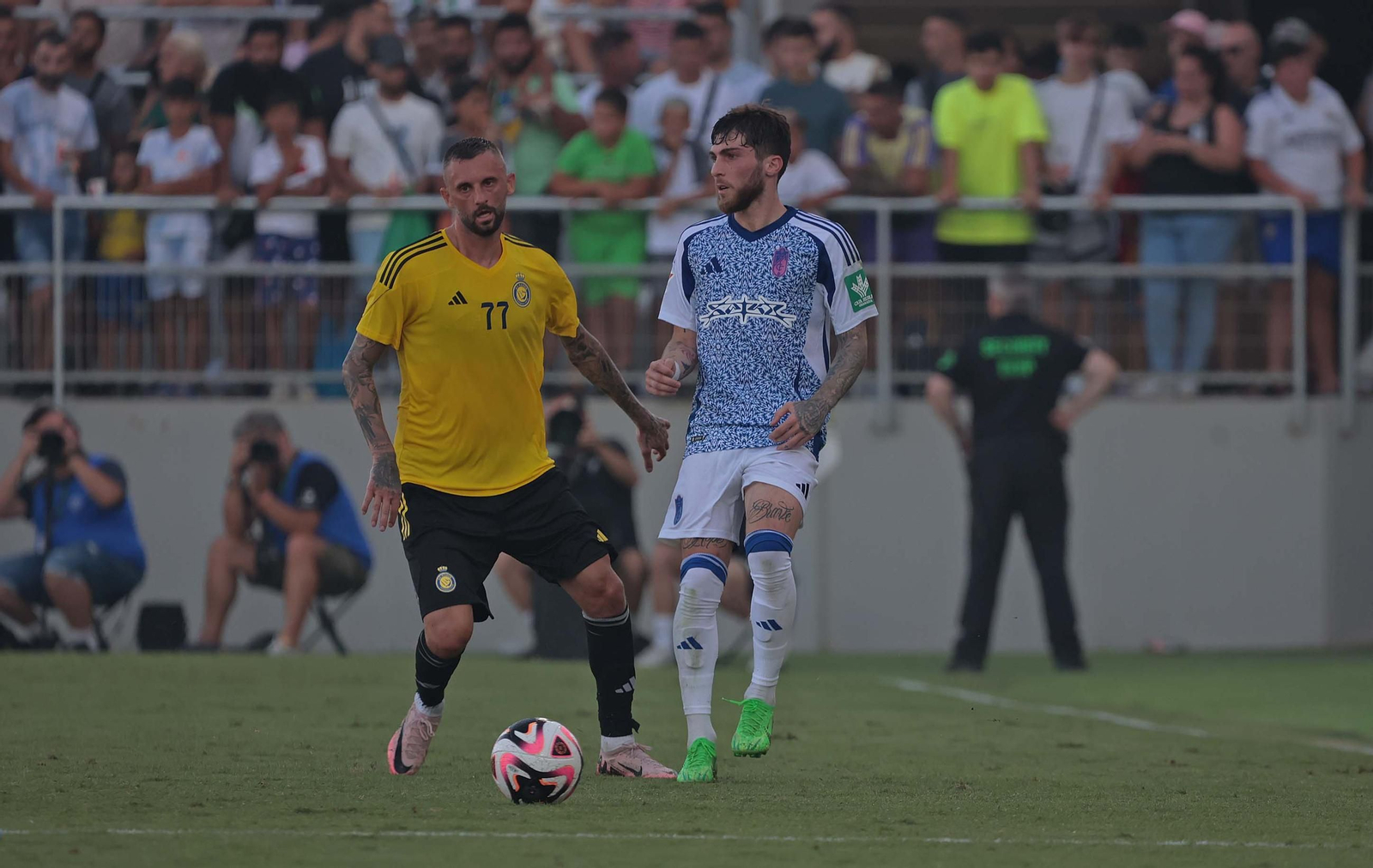 Las mejores fotos del Granada CF - Al Nassr celebrado en el Ciudad de La Línea