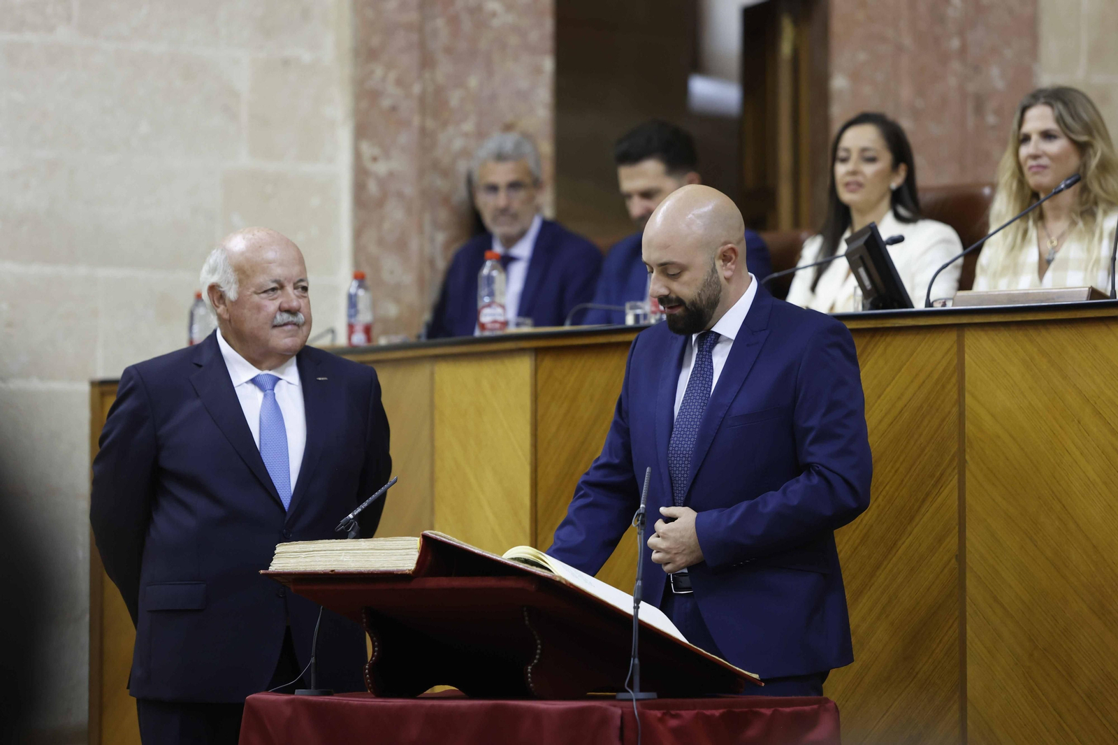 La constitución del Parlamento andaluz, todas las imágenes