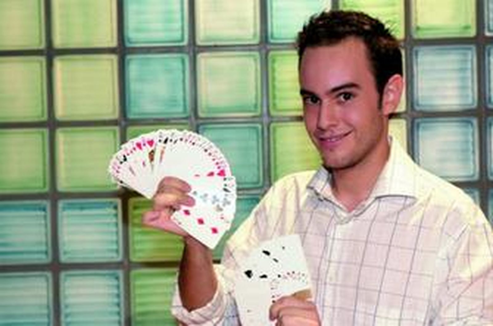 El mago Jorge Blass, que acaba de estrenar la tercera temporada de 'Nada x aquí', en una imagen de archivo.