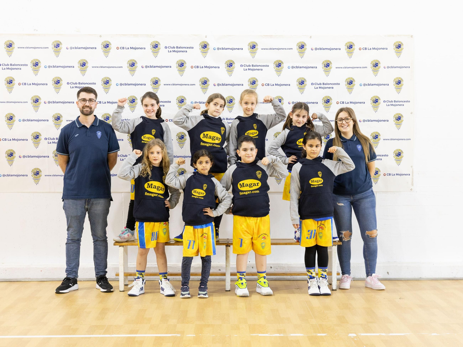 Foto de equipo de uno de los conjuntos de menor edad del CB La Mojonera de la pasada temporada.