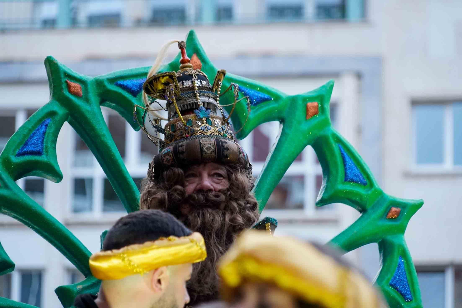 Imágenes de la Cabalgata de los Reyes Magos en Huelva