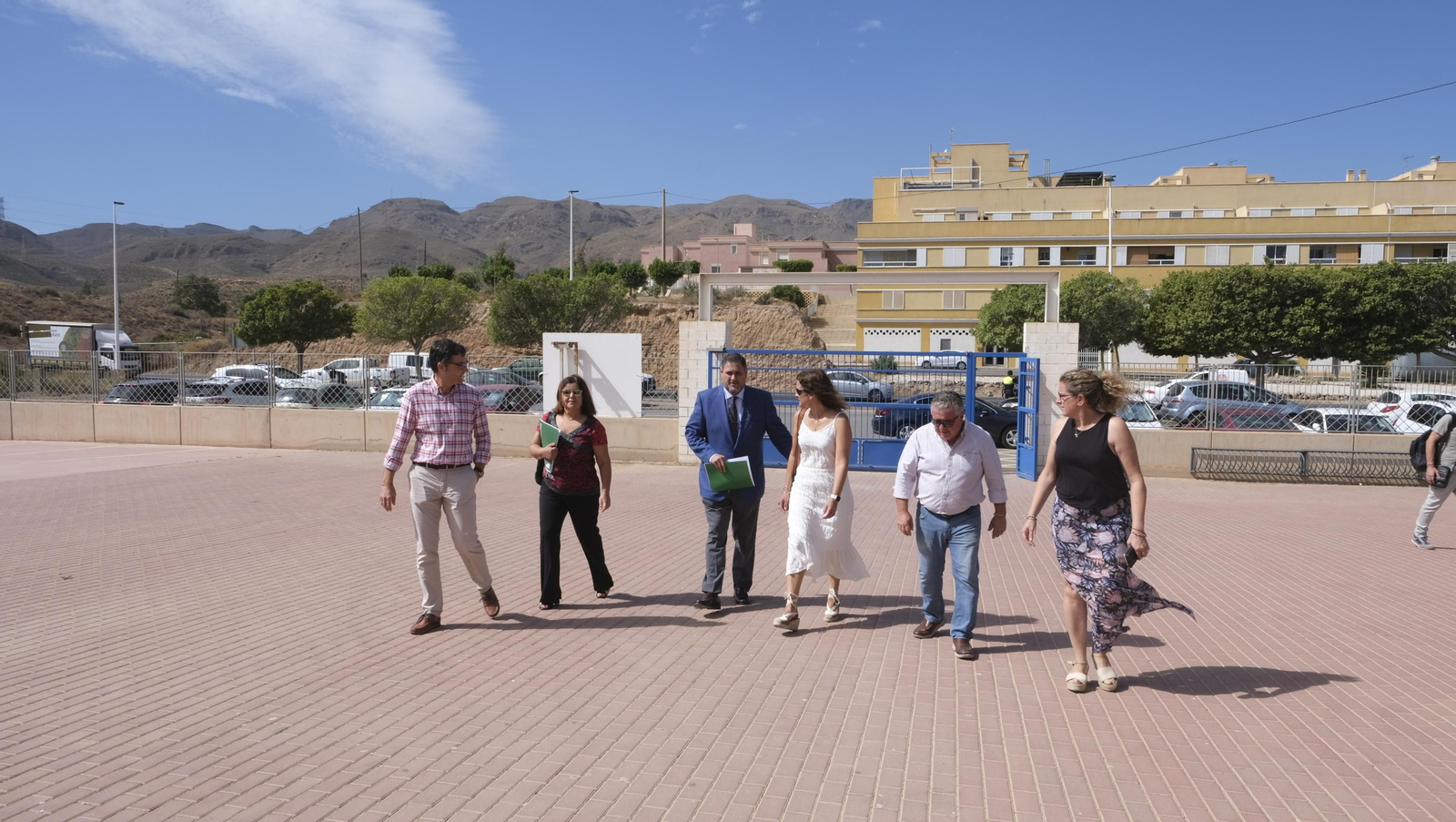 Imágenes del comienzo del nuevo curso de Secundaria en el IES Aurantia de Benahadux