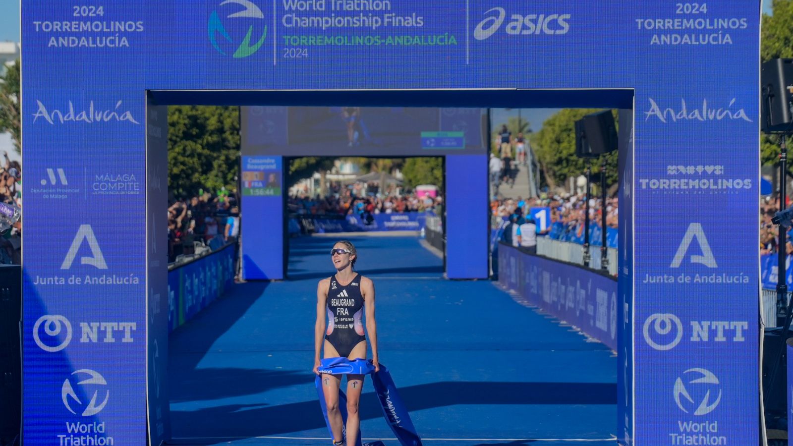 Series Mundiales de triatlón: Cassandre Beaugrand, nueva reina mundial