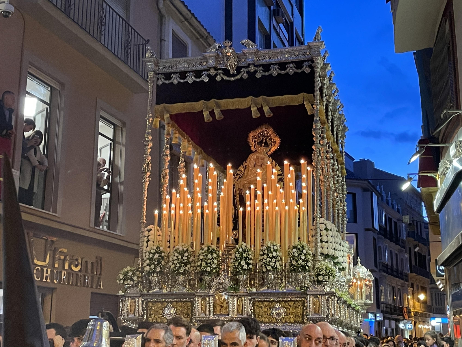 Dolores de San Juan en su procesión del Viernes Santo en Málaga
