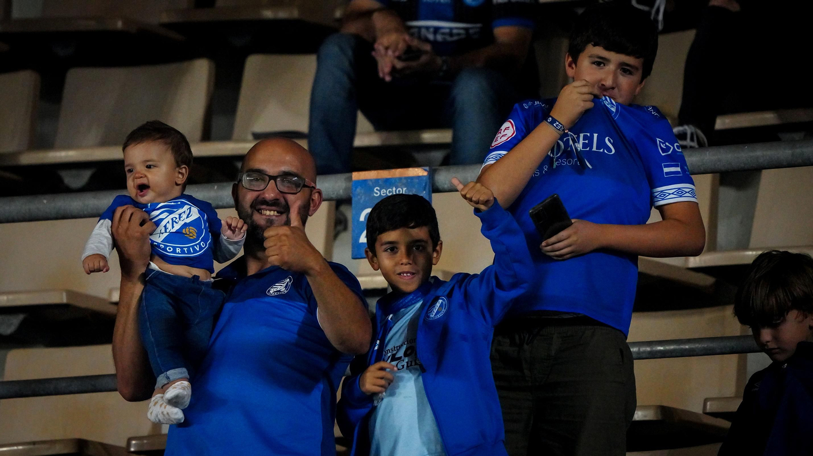 Búscate en el partido Xerez DFC- Ejido