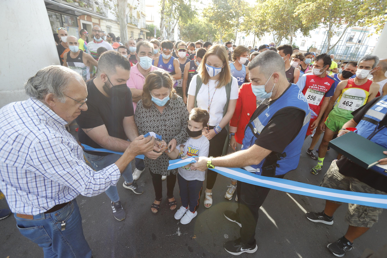 Las imágenes de la vuelta a Huelva de atletismo