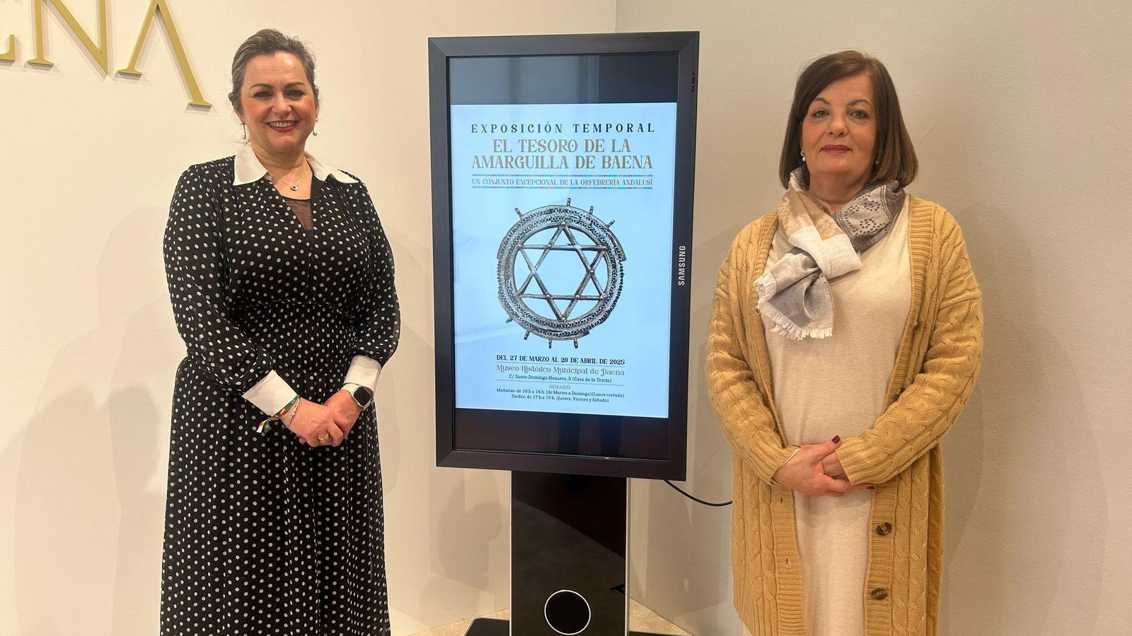 María Jesús Baena y Ana Cruz.