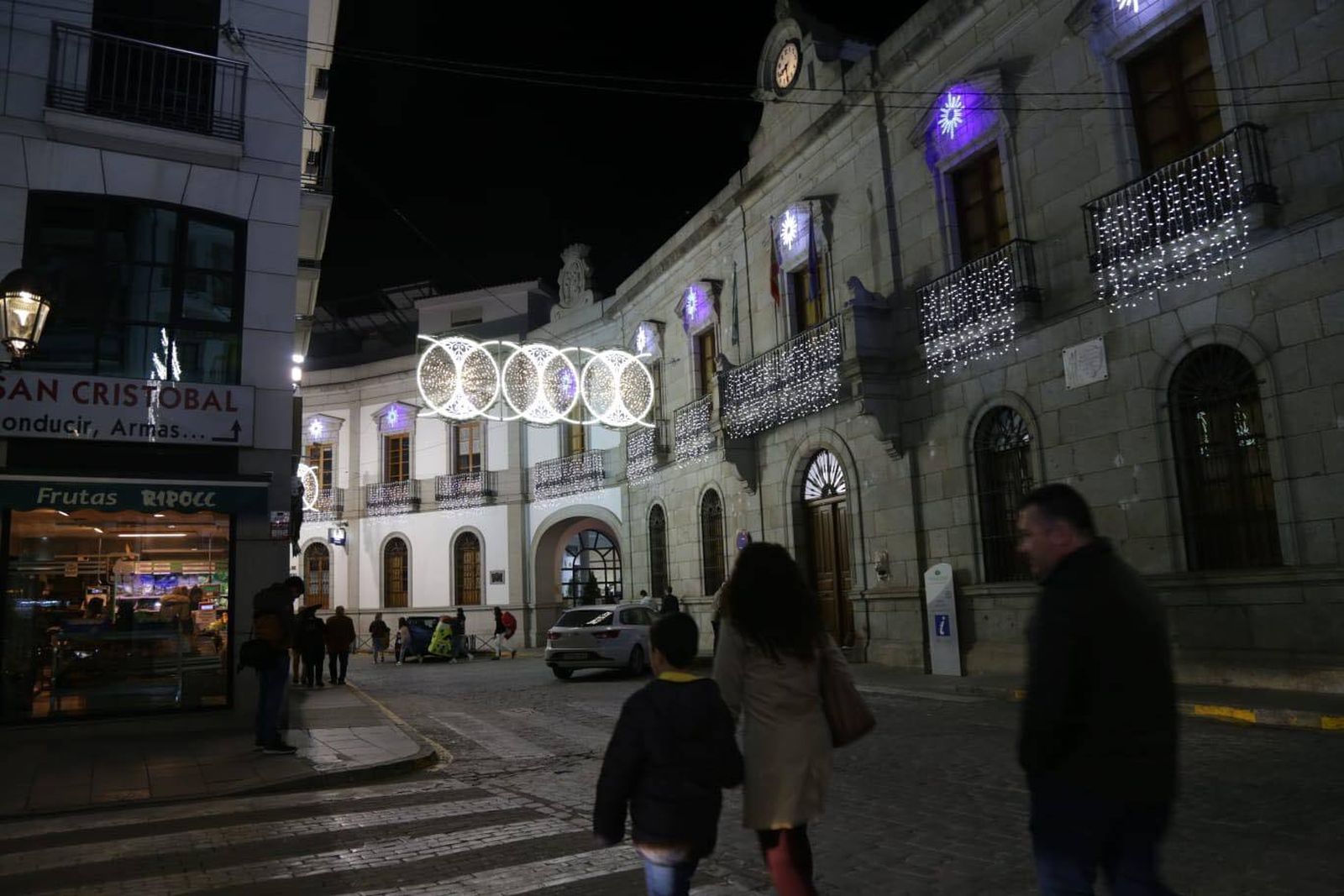 Un recorrido en fotografías por las luces de Navidad de Pozoblanco