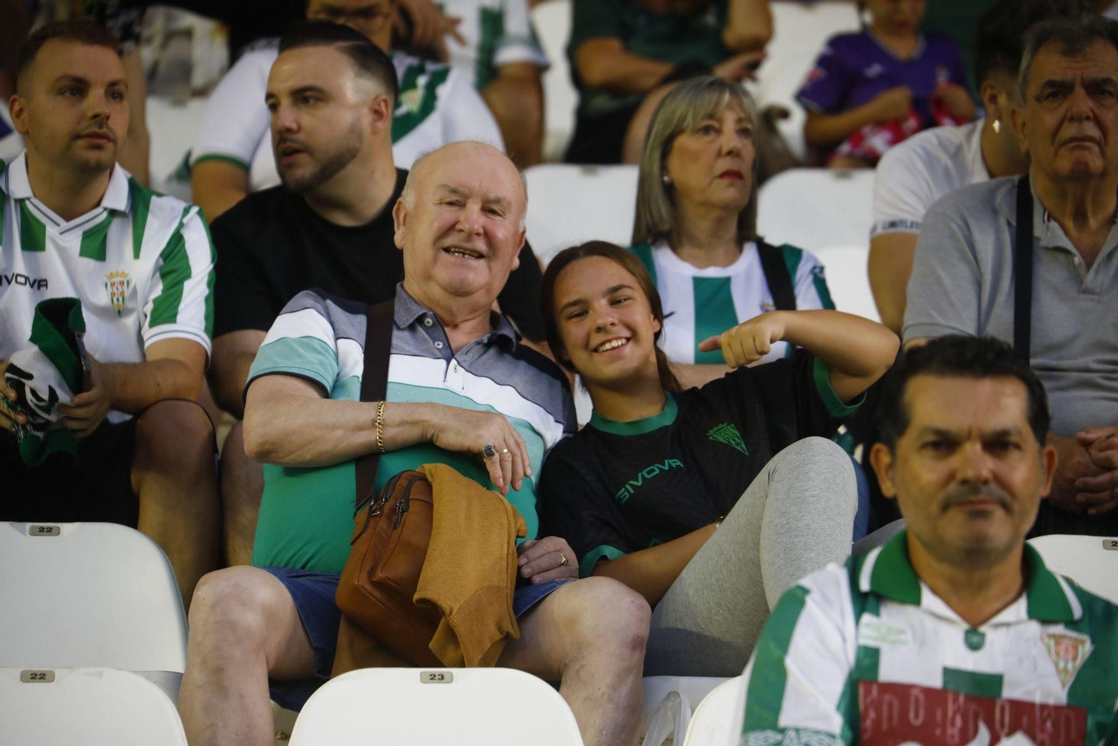 Las mejores fotos del intenso Córdoba CF - Málaga en El Arcángel