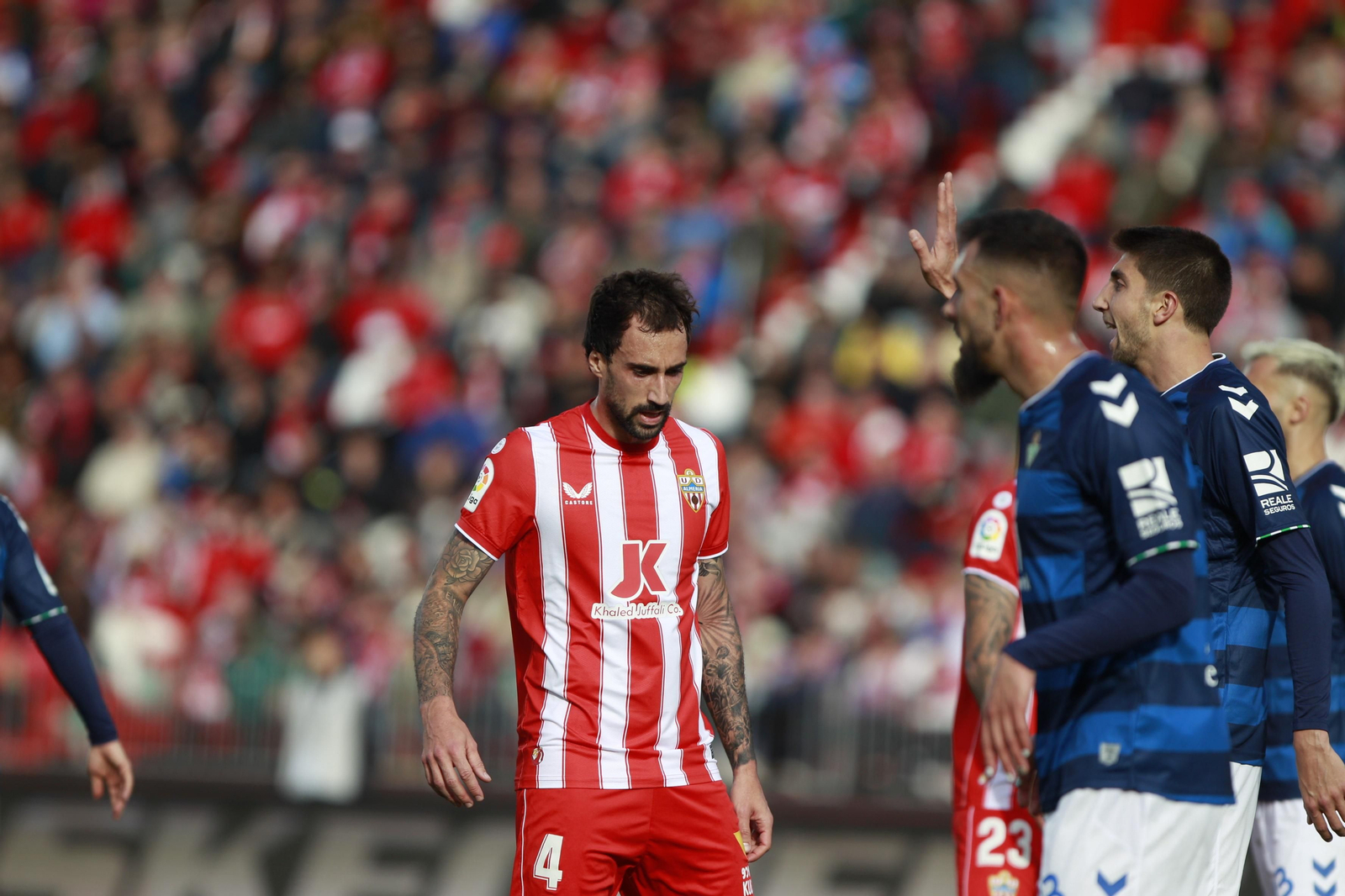 Imágenes del partido de fútbol U.D. Almería-Real Betis Balompié