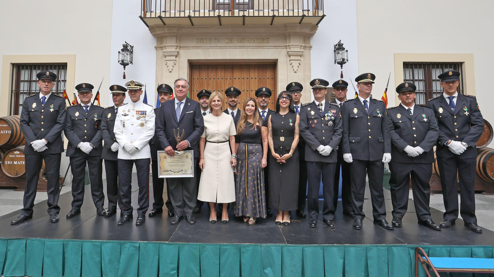 Imágenes del Día de la Policía Nacional en Jerez