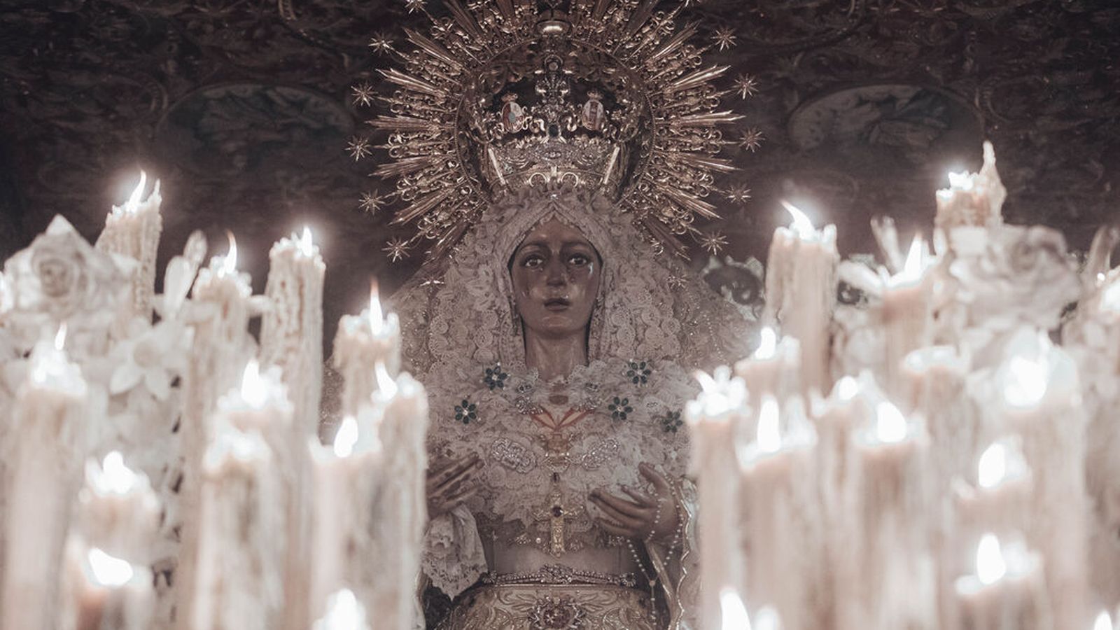 La Macarena en la Madrugada del Viernes Santo