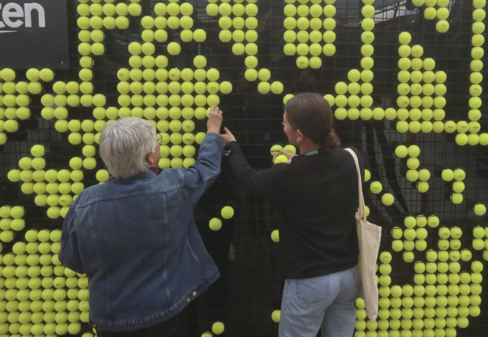 Jordan Thompson-Tallon Grekspoor, en imágenes