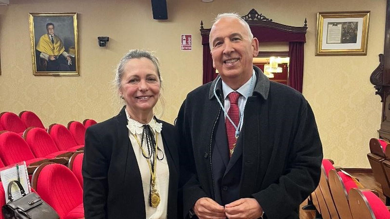Felicidad Rodríguez y Jesús Núñez tras finalizar el acto.