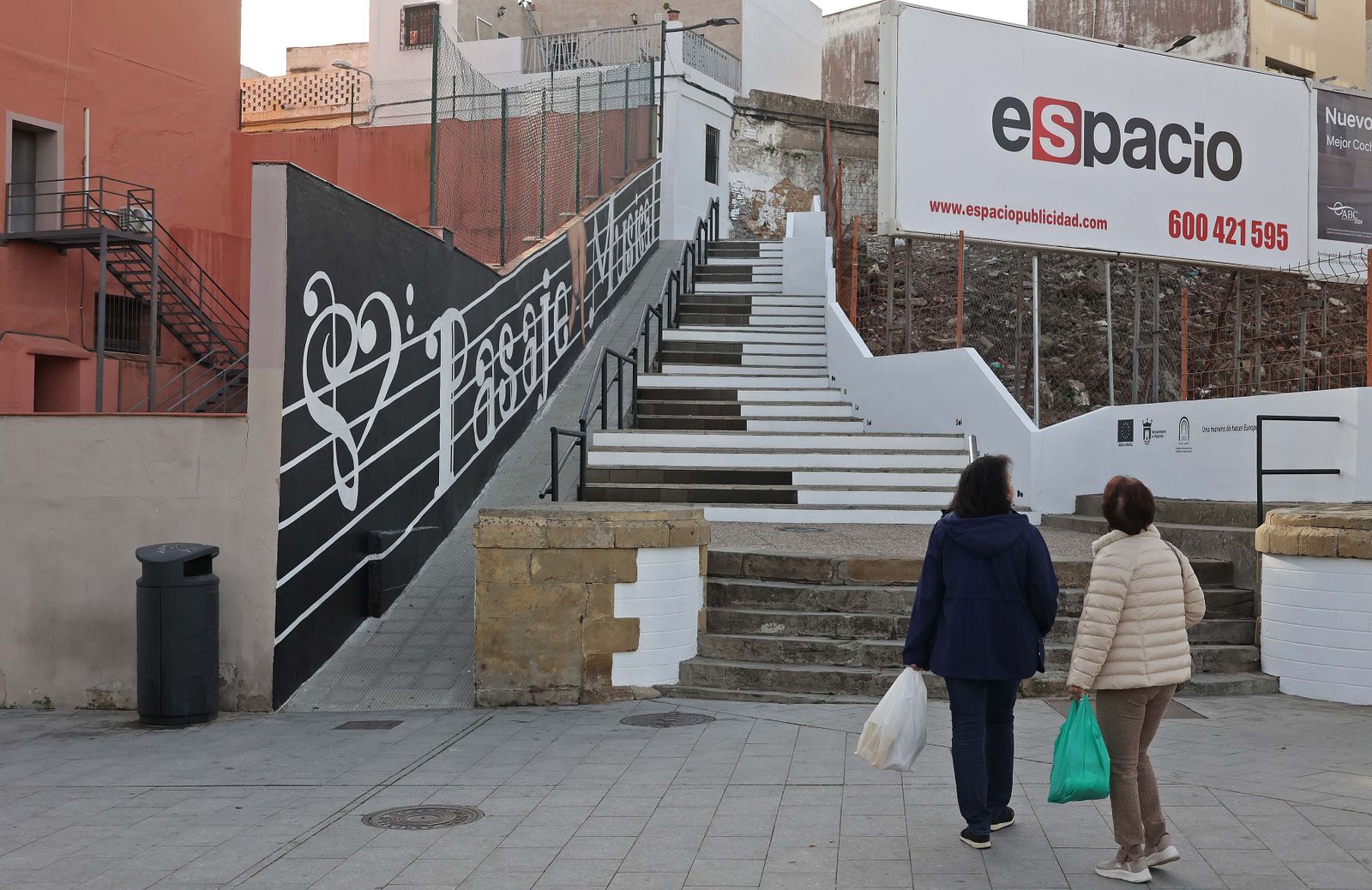 Fotos de los murales ganadores del primer Festival de Arte Urbano del Barrio de la Caridad en Algeciras