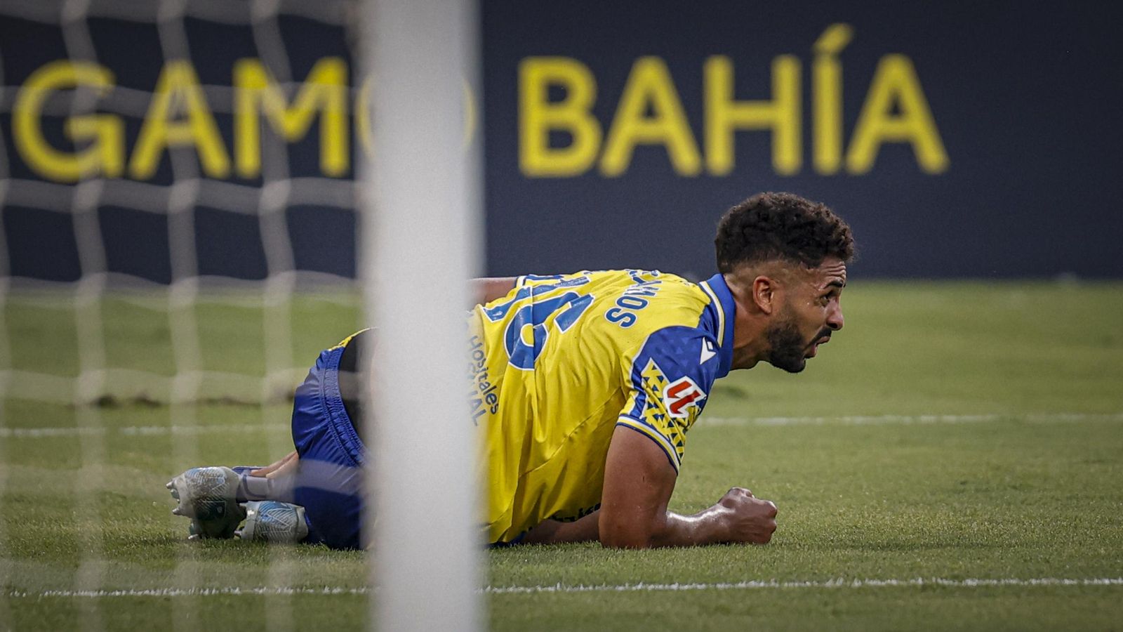 Búscate entre las fotos del partido de fútbol Cádiz CF - CD Tenerife de la Liga Hypermotion