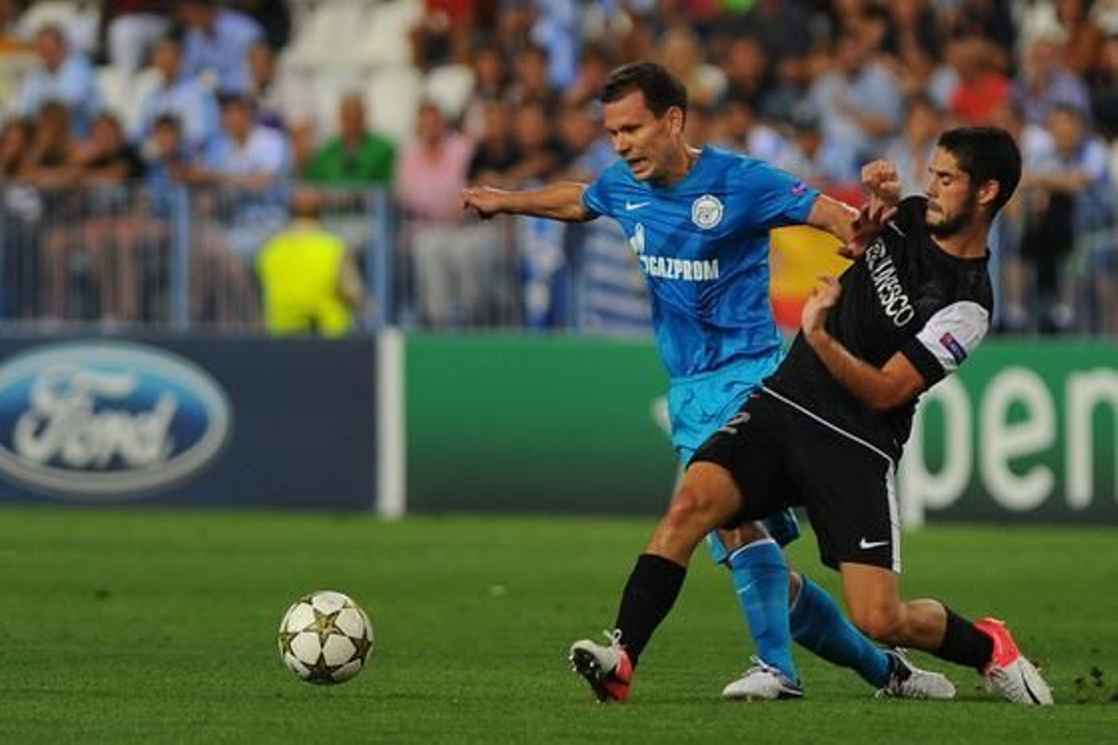 El estreno soñado del Málaga en la Champions, en fotos 

Foto: EFE