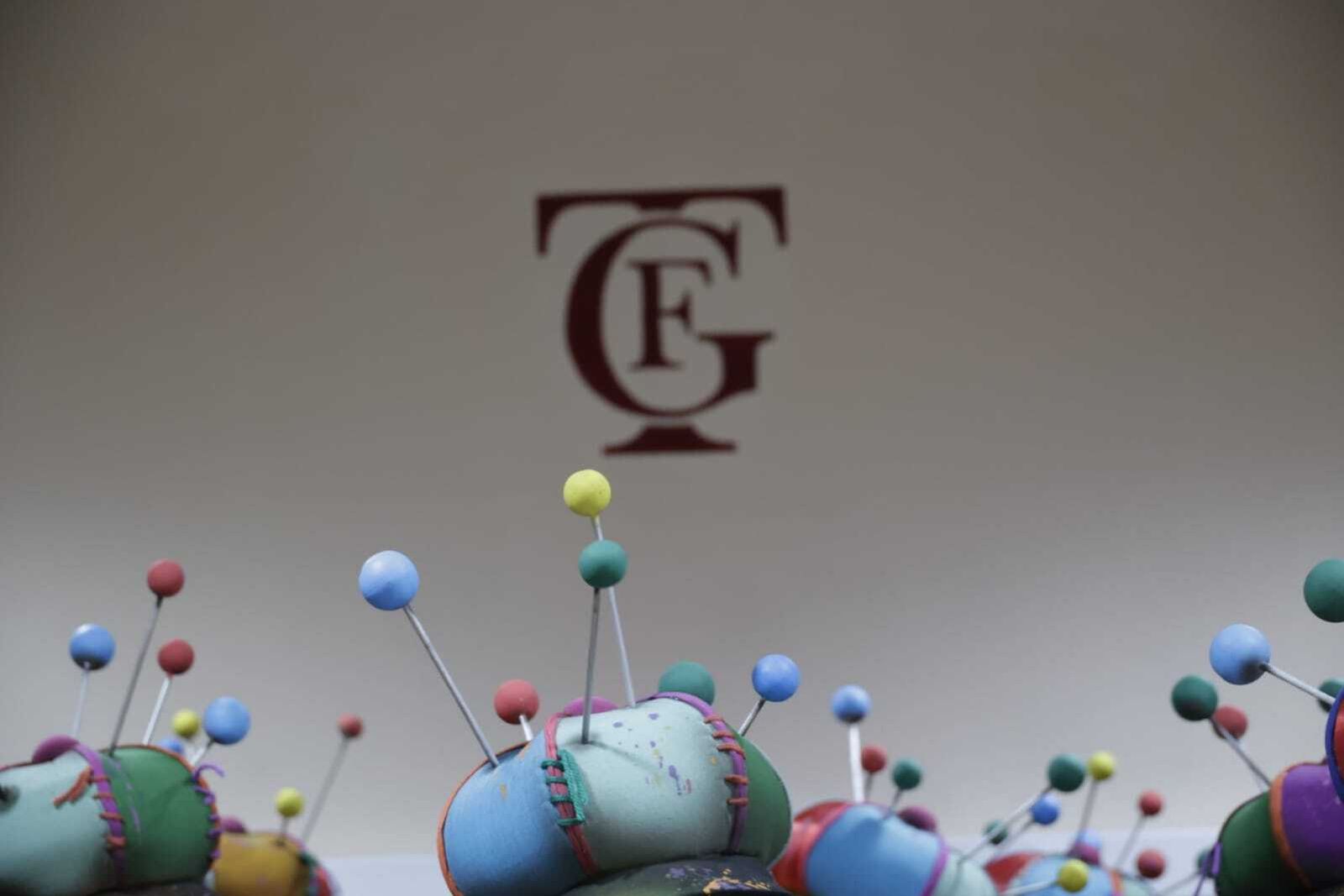 23:30 h. Comparsa 'Los carnavaleros' en camerinos.