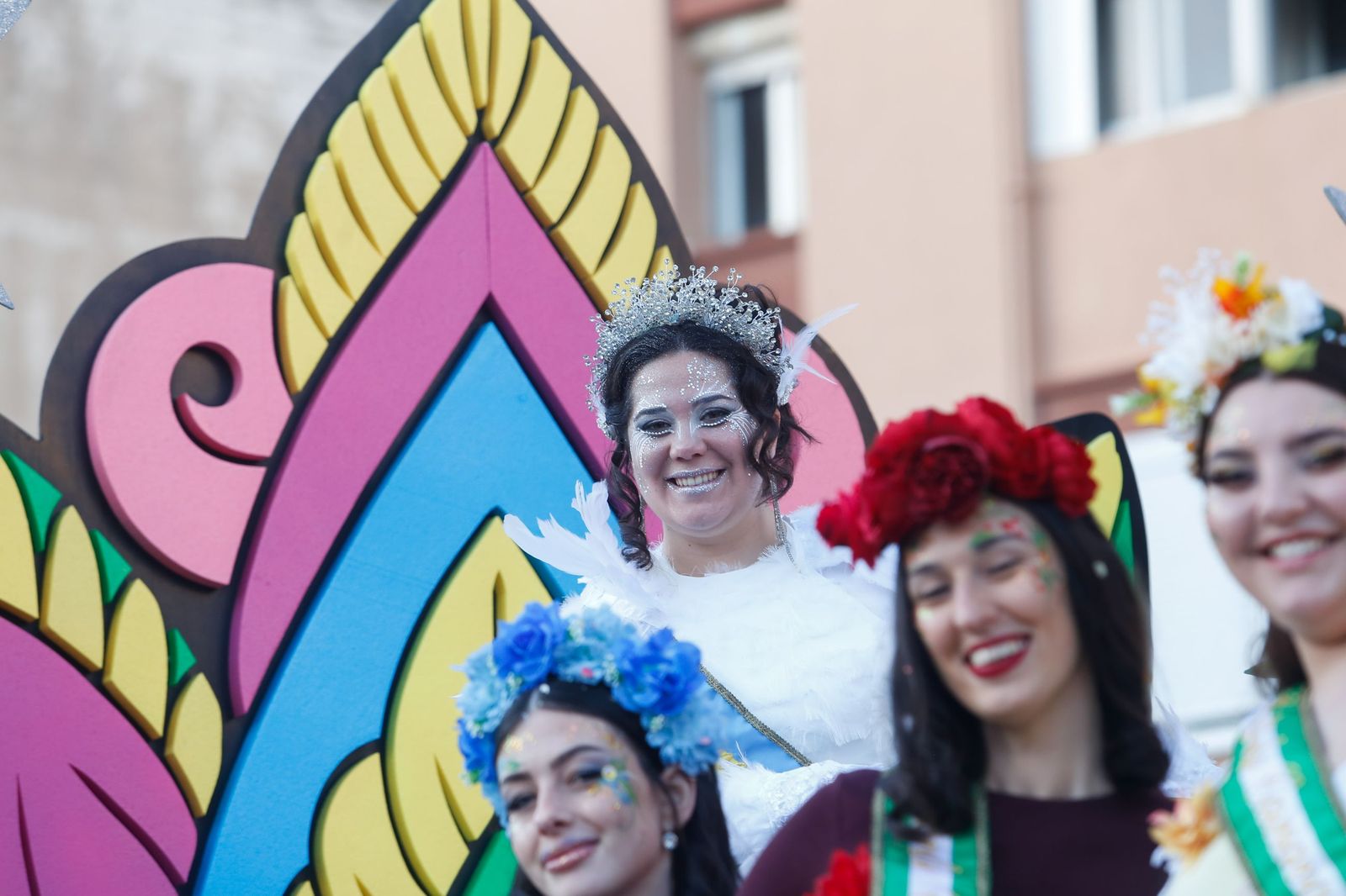 Búscate en las fotos de la cabalgata del Carnaval de Algeciras 2026