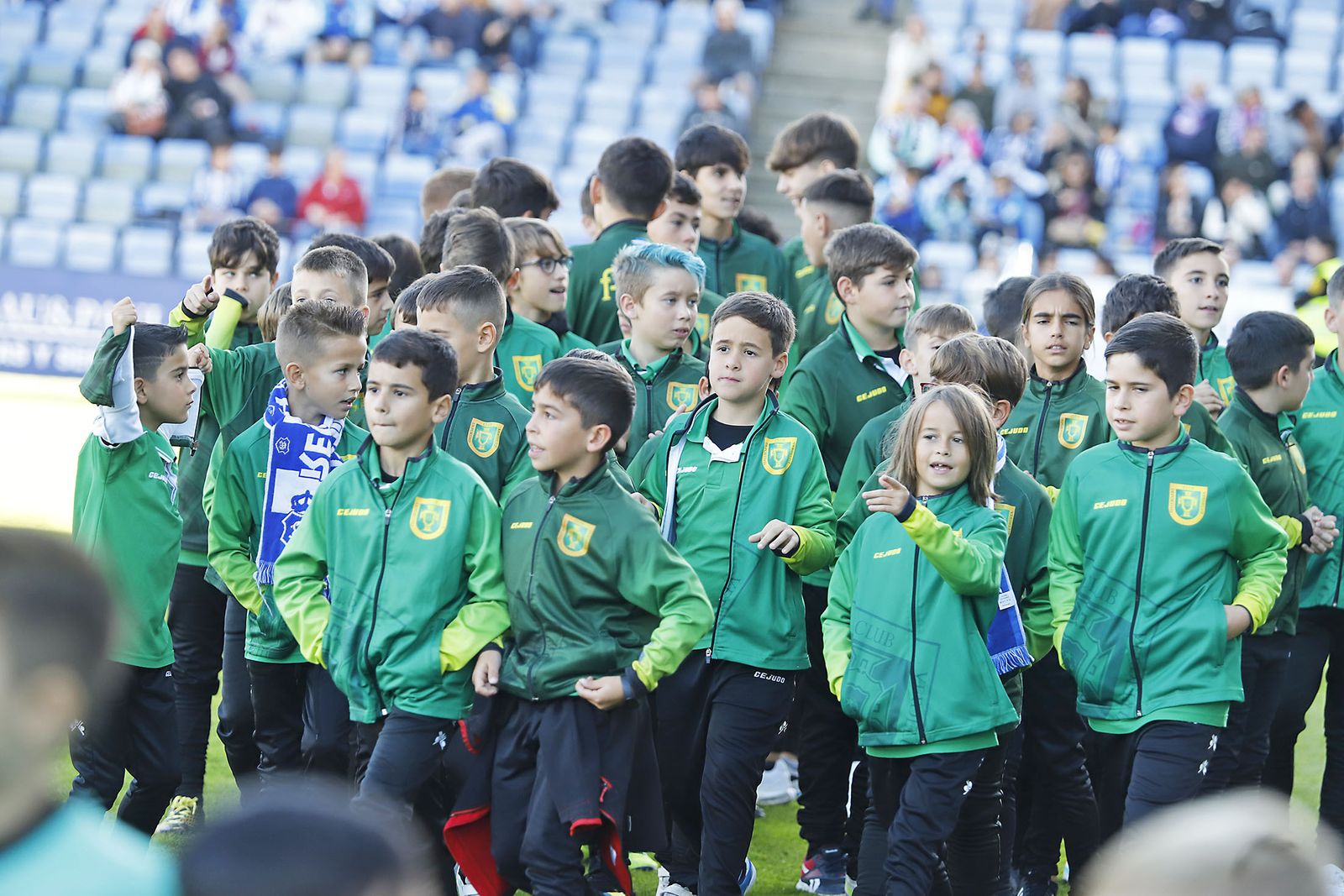 Imágenes del ambiente en el encuentro entre el Recreativo de Huelva y el Real Murcia