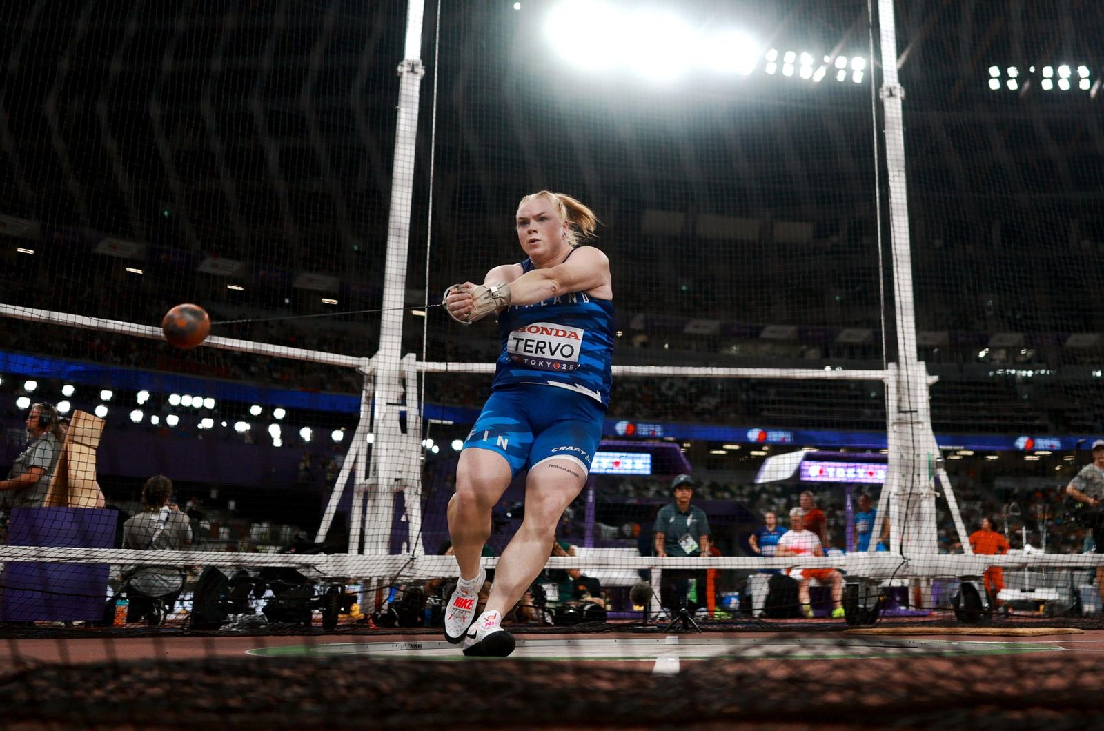 Las fotos del récord mundial de Duplantis y del resto de la jornada