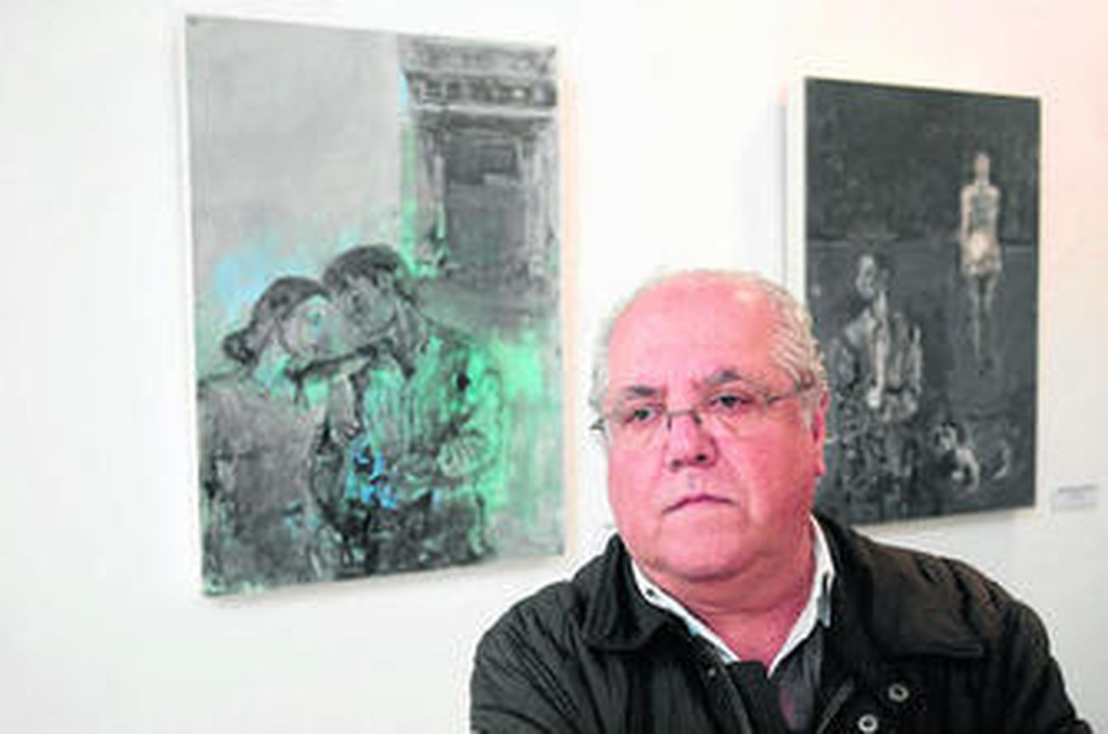 Imagen de Juan Torres, ayer en la inauguración de su exposición homenaje en la Escuela de Arte.