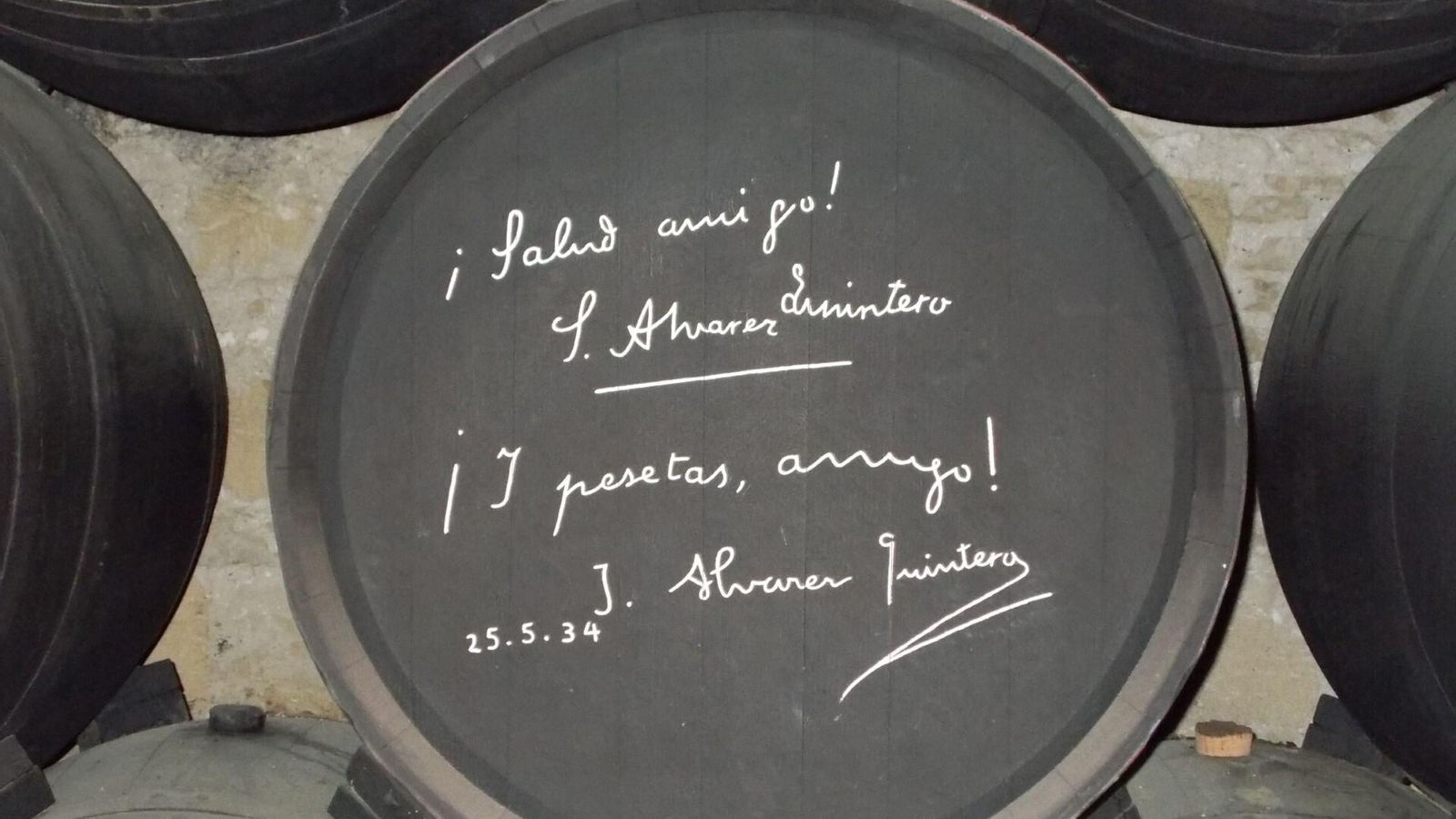 Bota firmada por los hermanos Quintero en González Byass, el 25 de mayo de 1934.