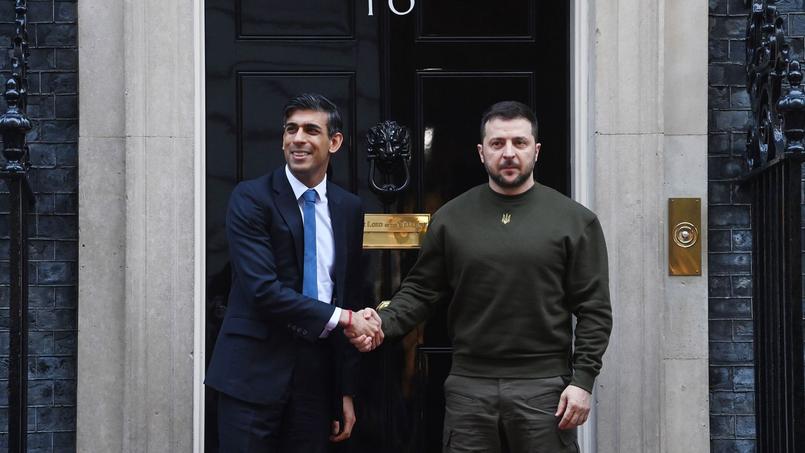 Rishi Sunak y Volodimir Zelenski en Downing Street.