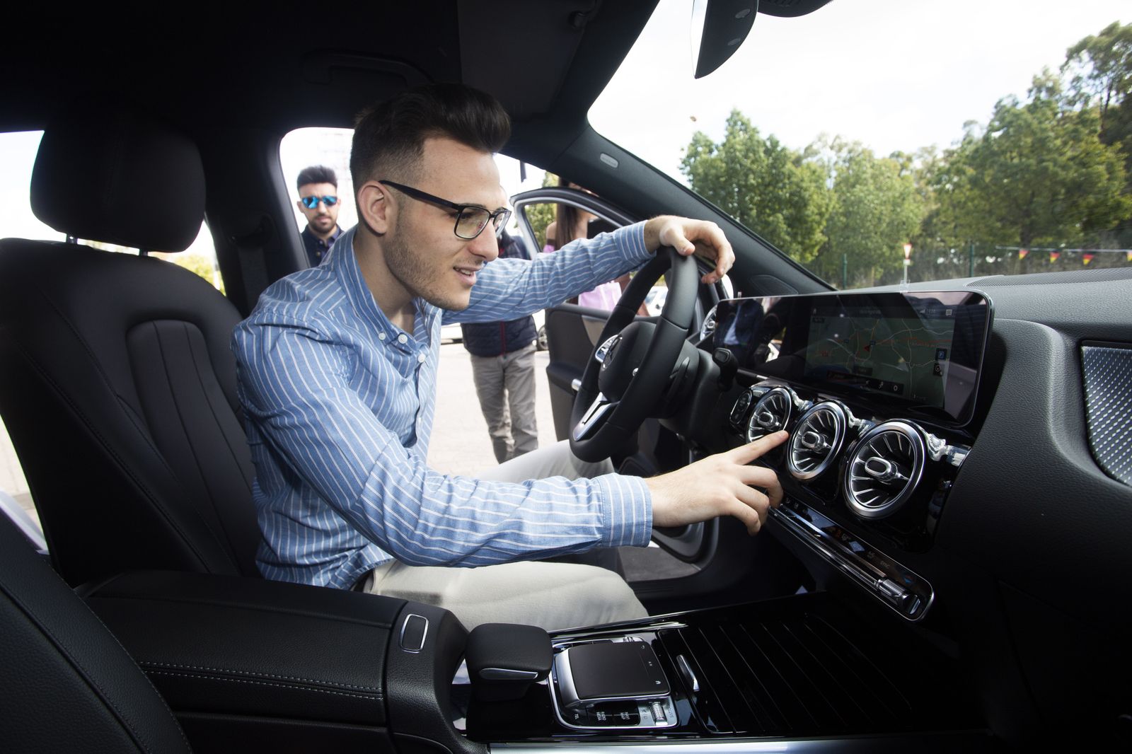 Vea las imágenes de la presentación del nuevo Mercedes Benz clase B