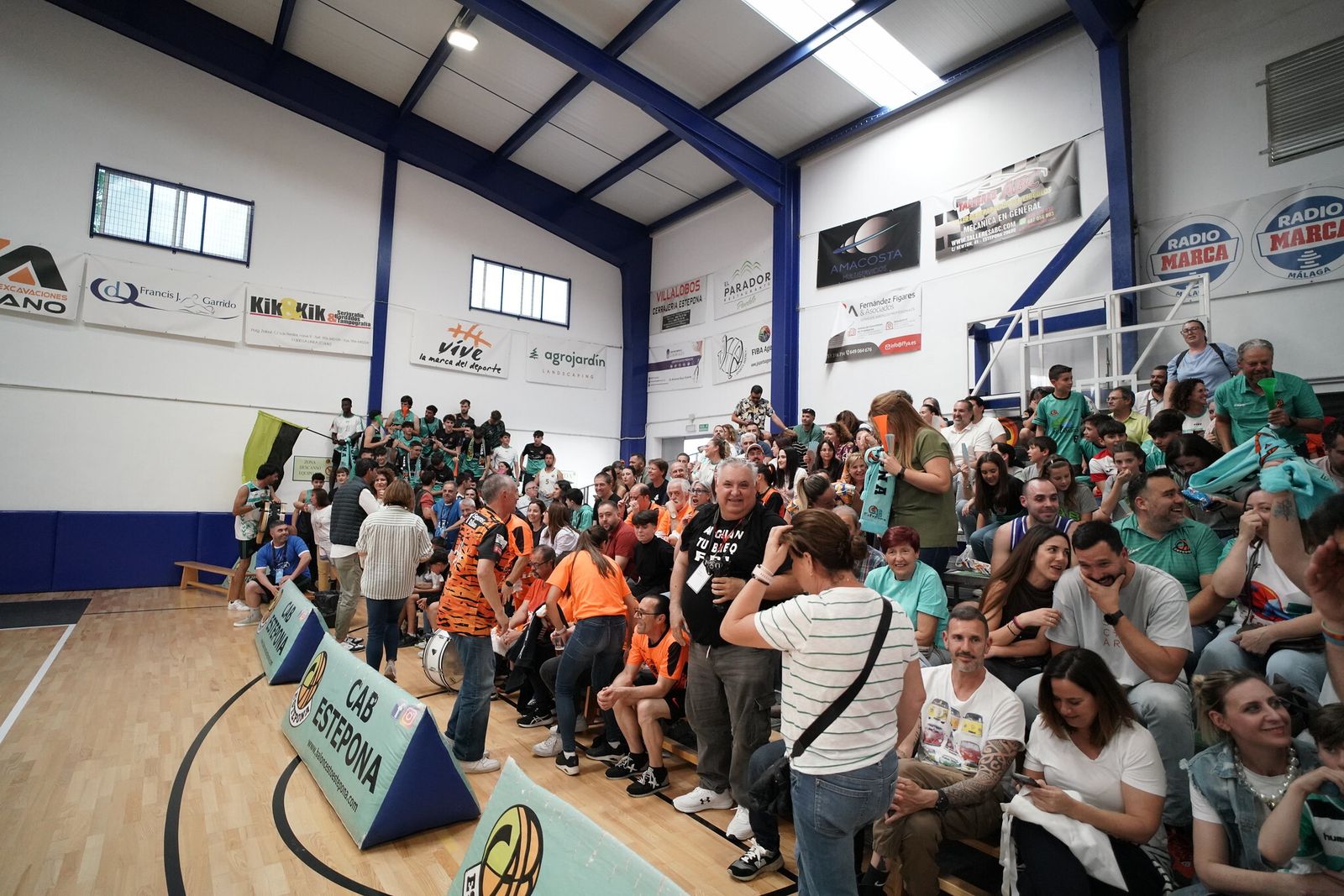 Ambientazo en Estepona para la Final Four de ascenso a Liga Femenina