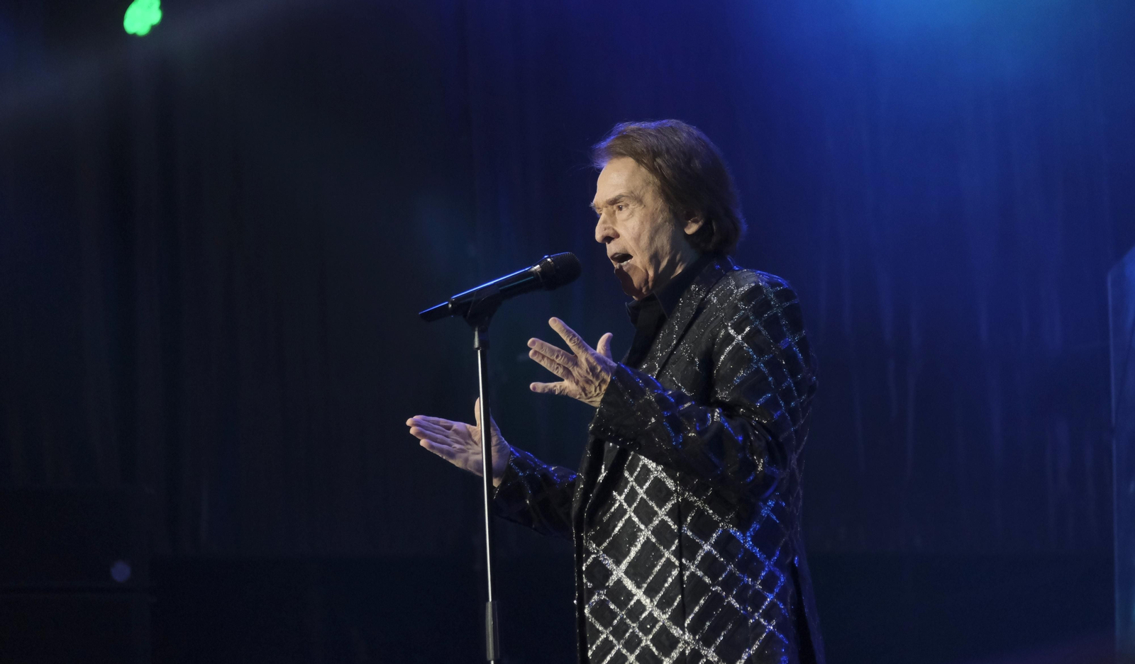 El concierto de Raphael en Córdoba, en imágenes