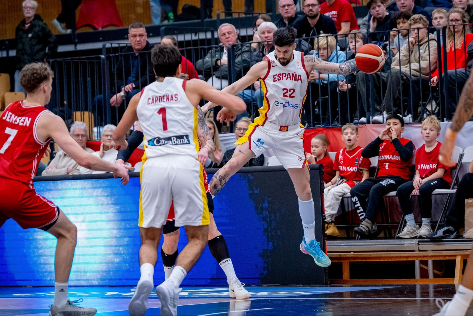 Las mejores fotos del Dinamarca-España de baloncesto