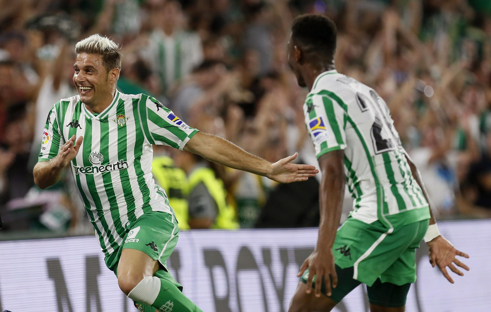 Las fotos de la trayectoria de Joaquín en el Betis