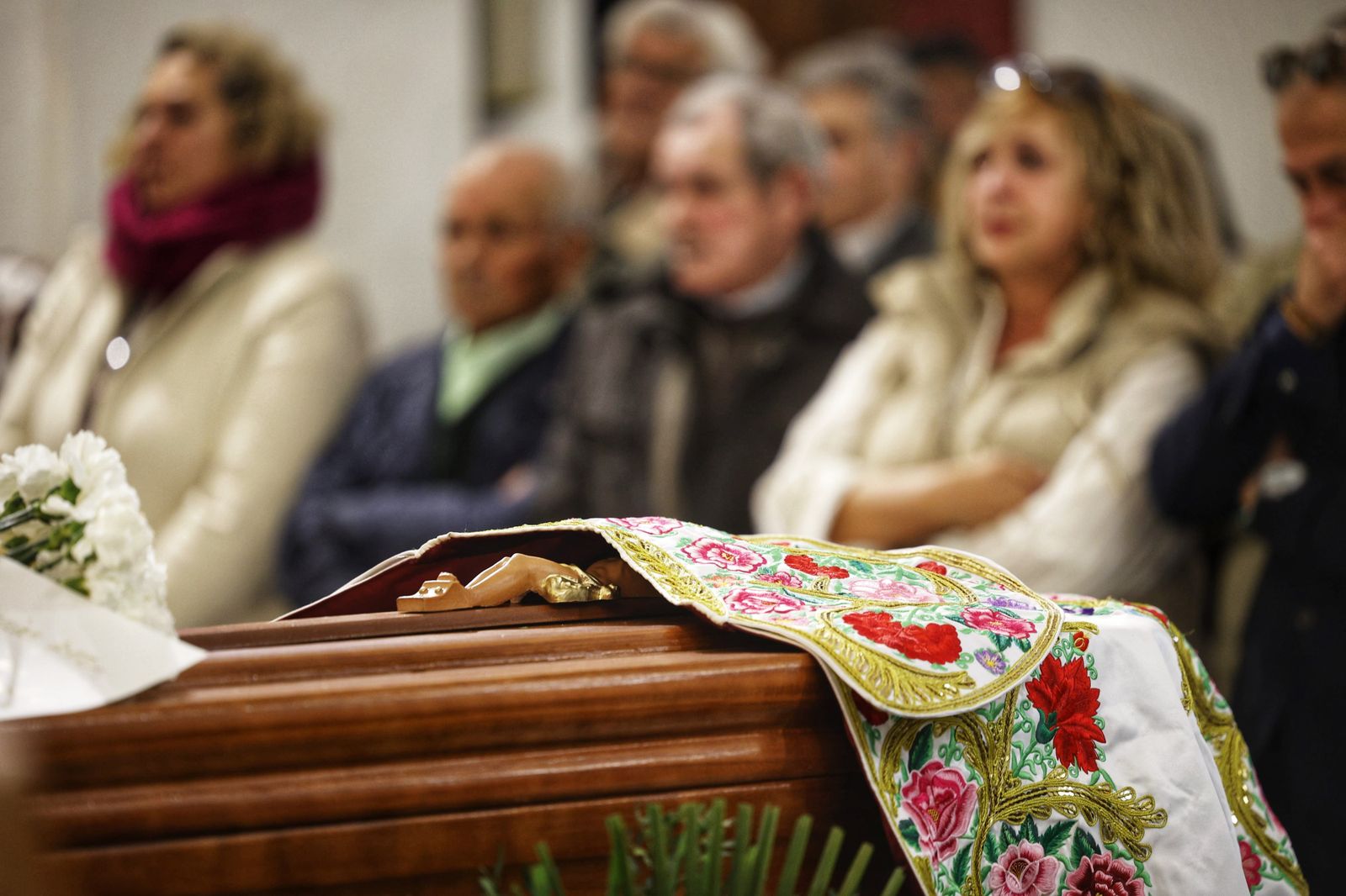 Imágenes del entierro en Chiclana del torero Emilio Oliva Baro