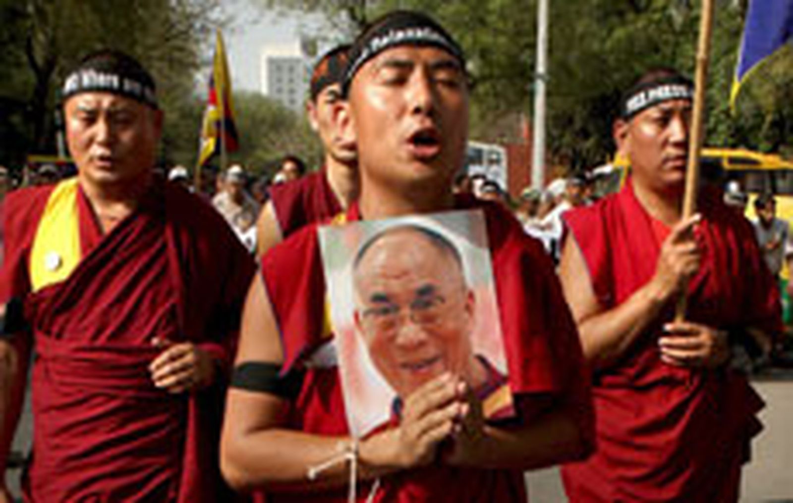 Pekín dice que la revuelta en el Tíbet ha sido una "lección" para China