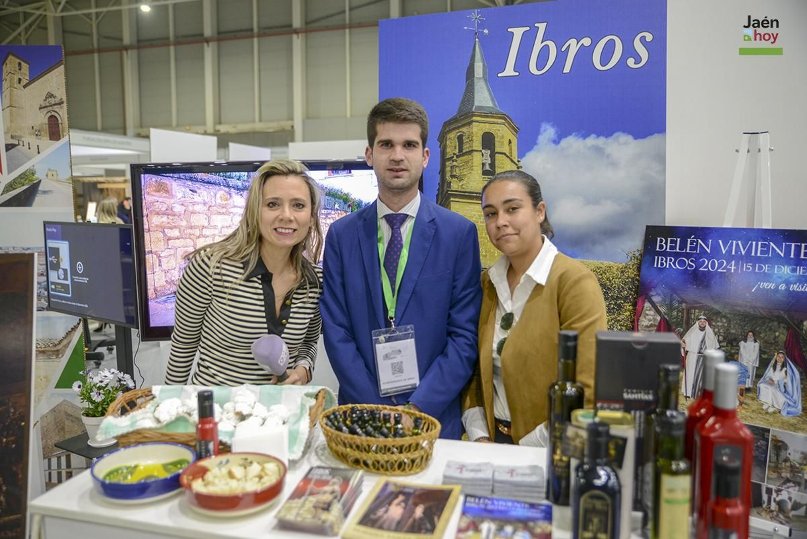 En imágenes: arrancan de forma multitudinaria la X Feria de los Pueblos de Jaén