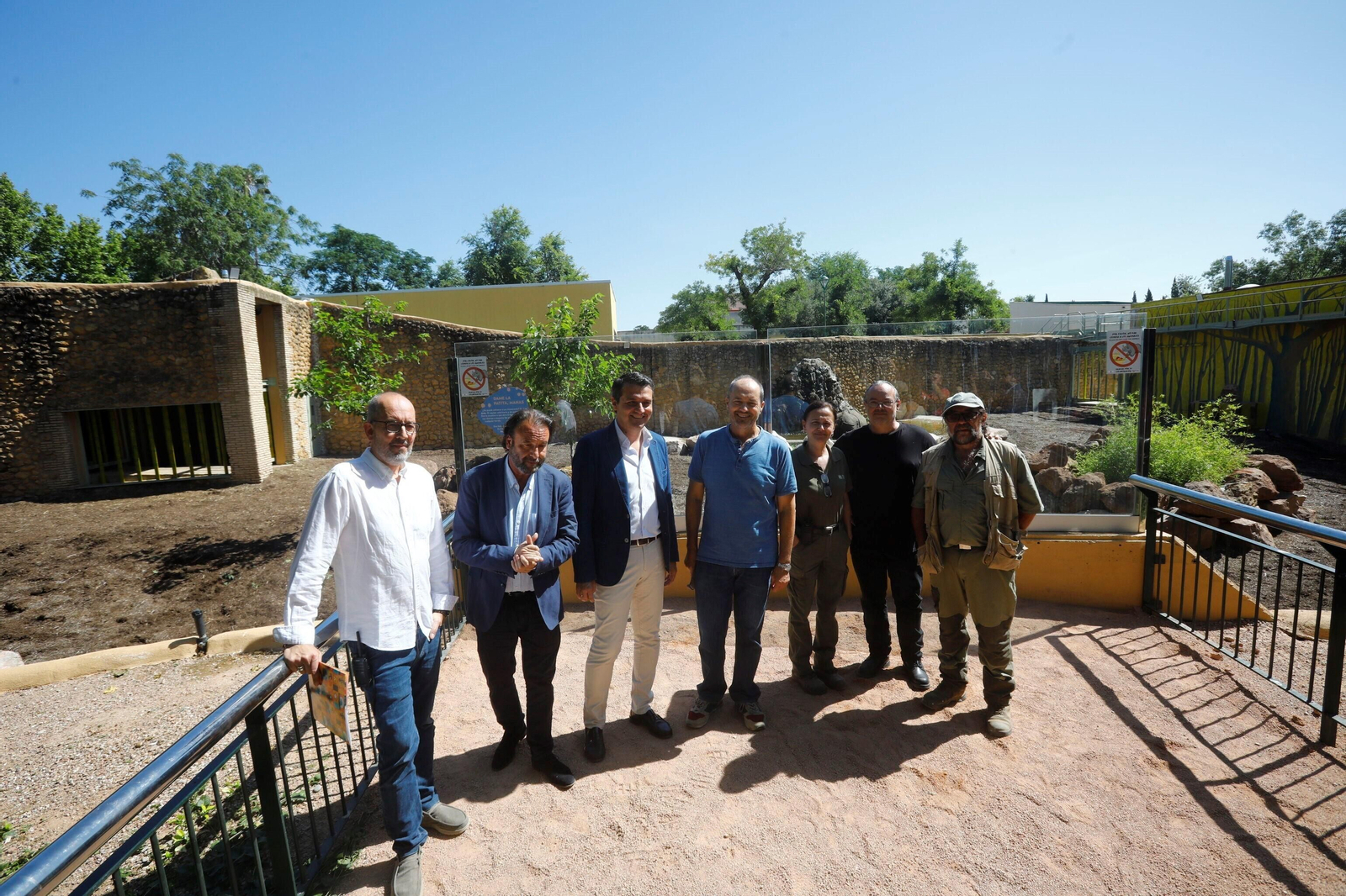 Así es Manas, el rinoceronte indio del Zoo de Córdoba