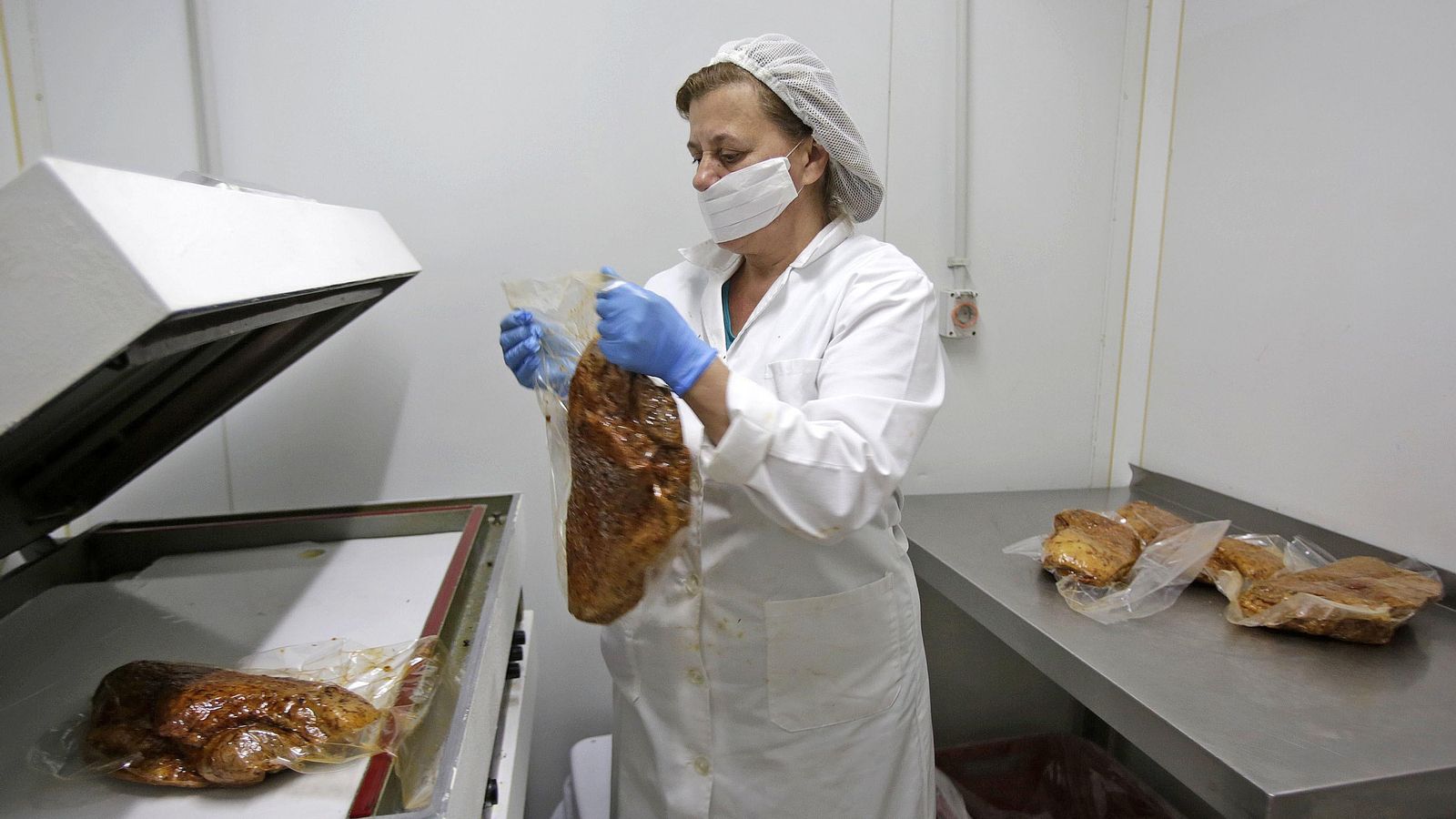 Imagen de Sabores de Paterna, trabajando este miércoles.