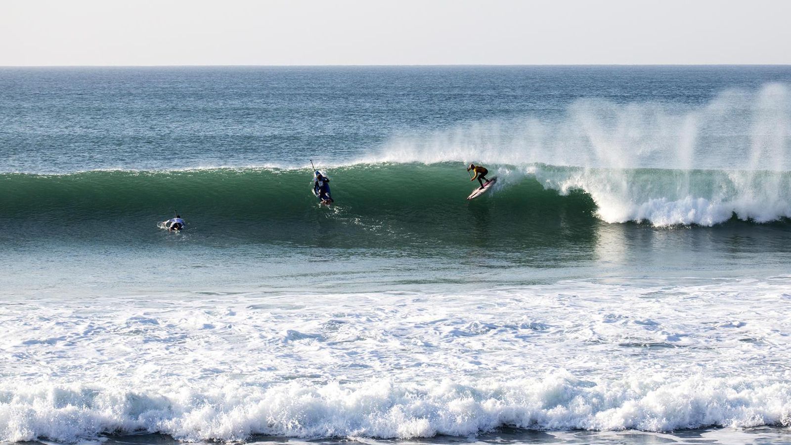 Sesión de Surf en Yerbabuena Sesión de Surf en Yerbabuena