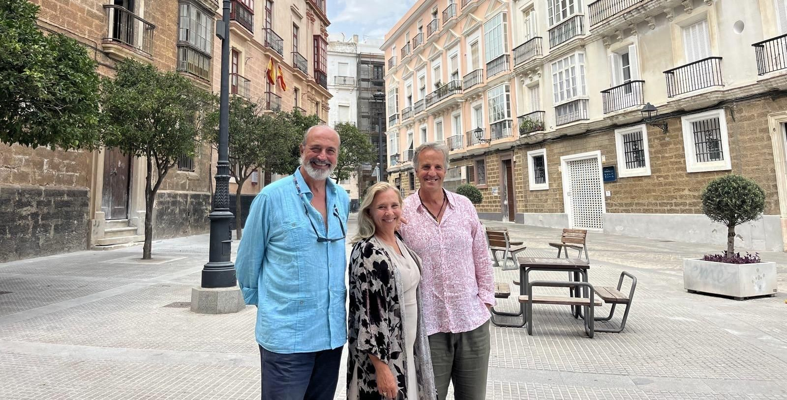 Paseo por Cádiz de Almudena de Arteaga