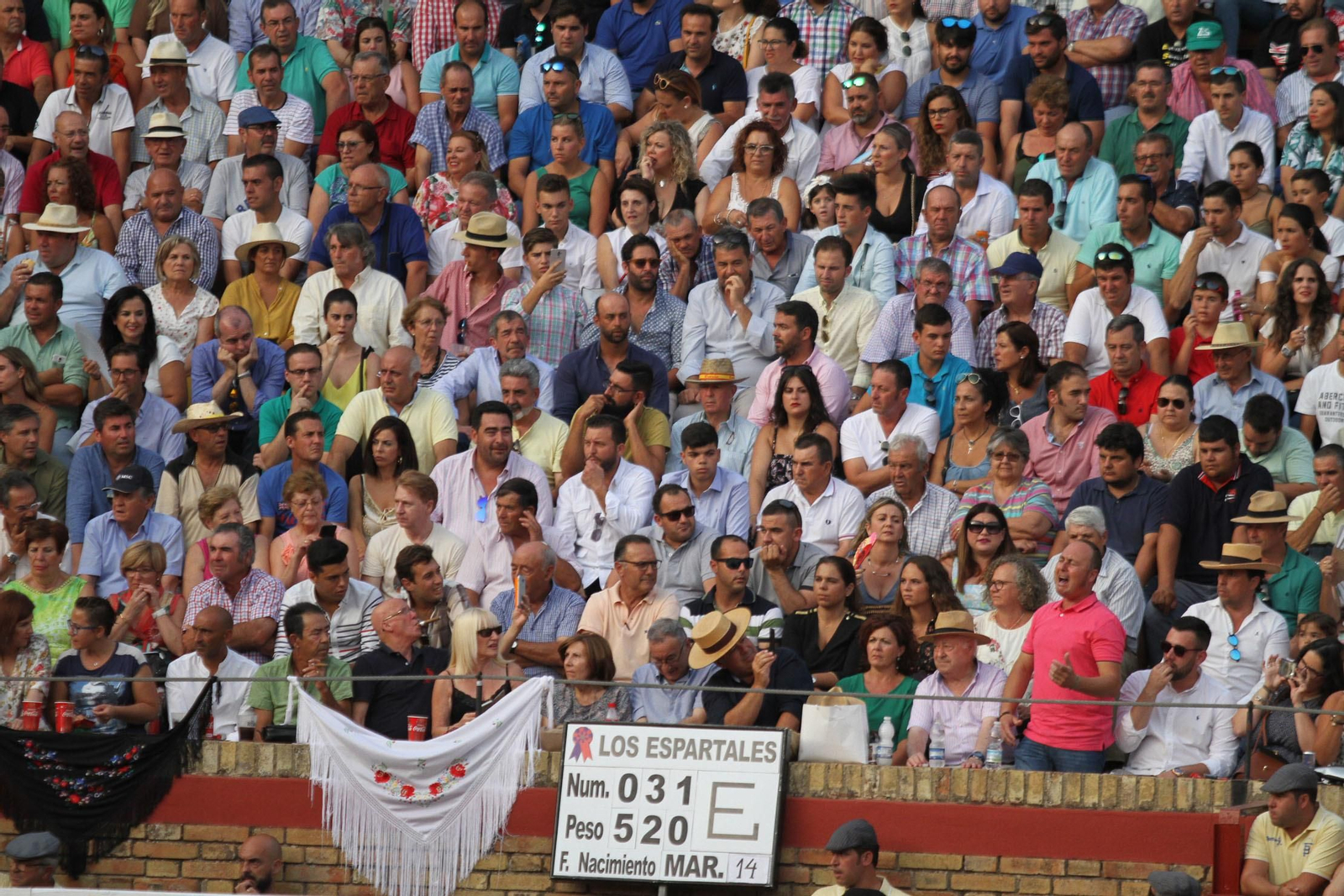 Festejo de Rejones en el coso de La Merced por Colombinas.