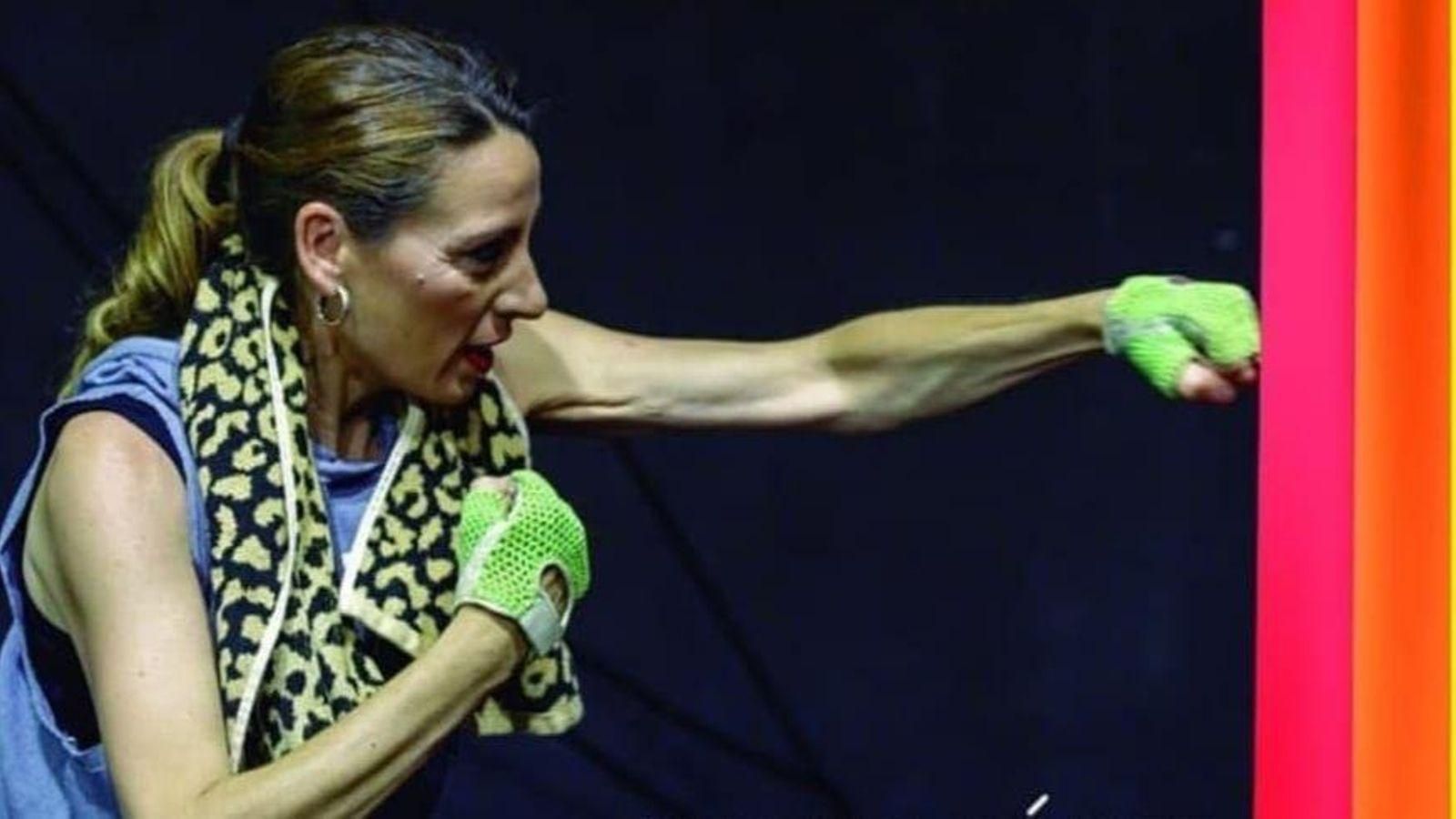 Cartel promocional de la obre 'Orgullo de mujer'.